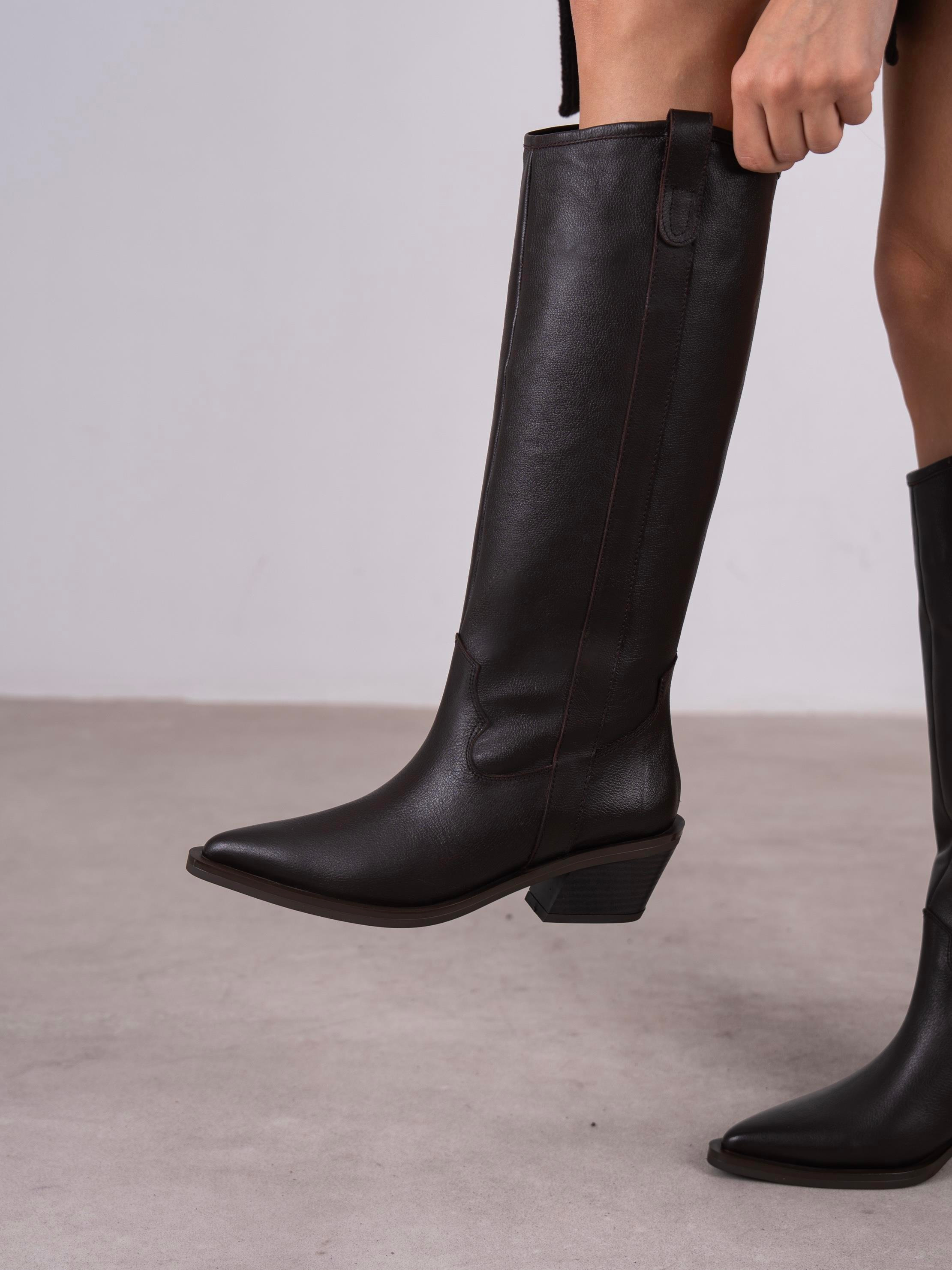 Emera Kahve Hakiki Deri Kadın Çizme