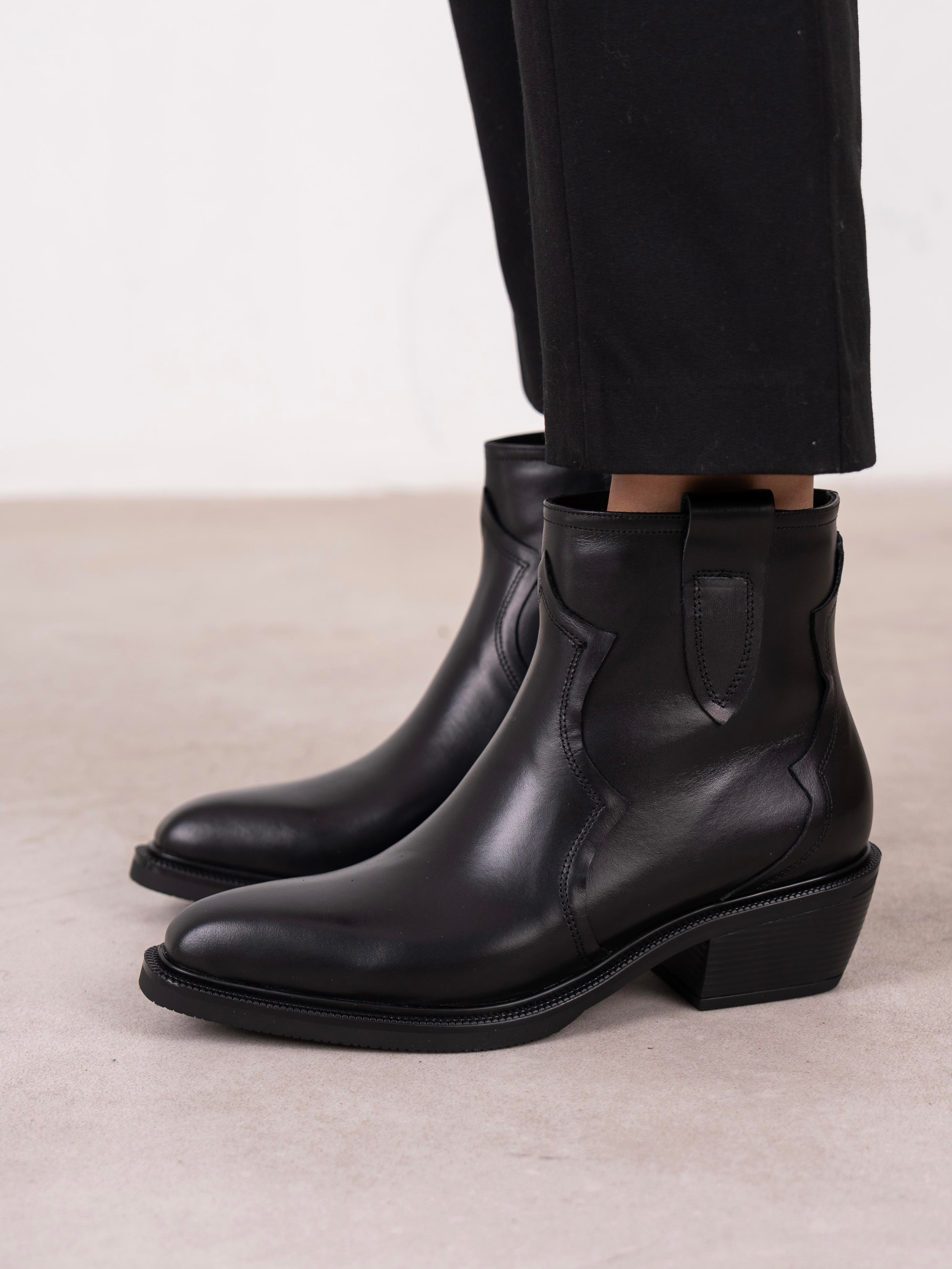 Estelle Siyah Hakiki Deri Kadın Bot