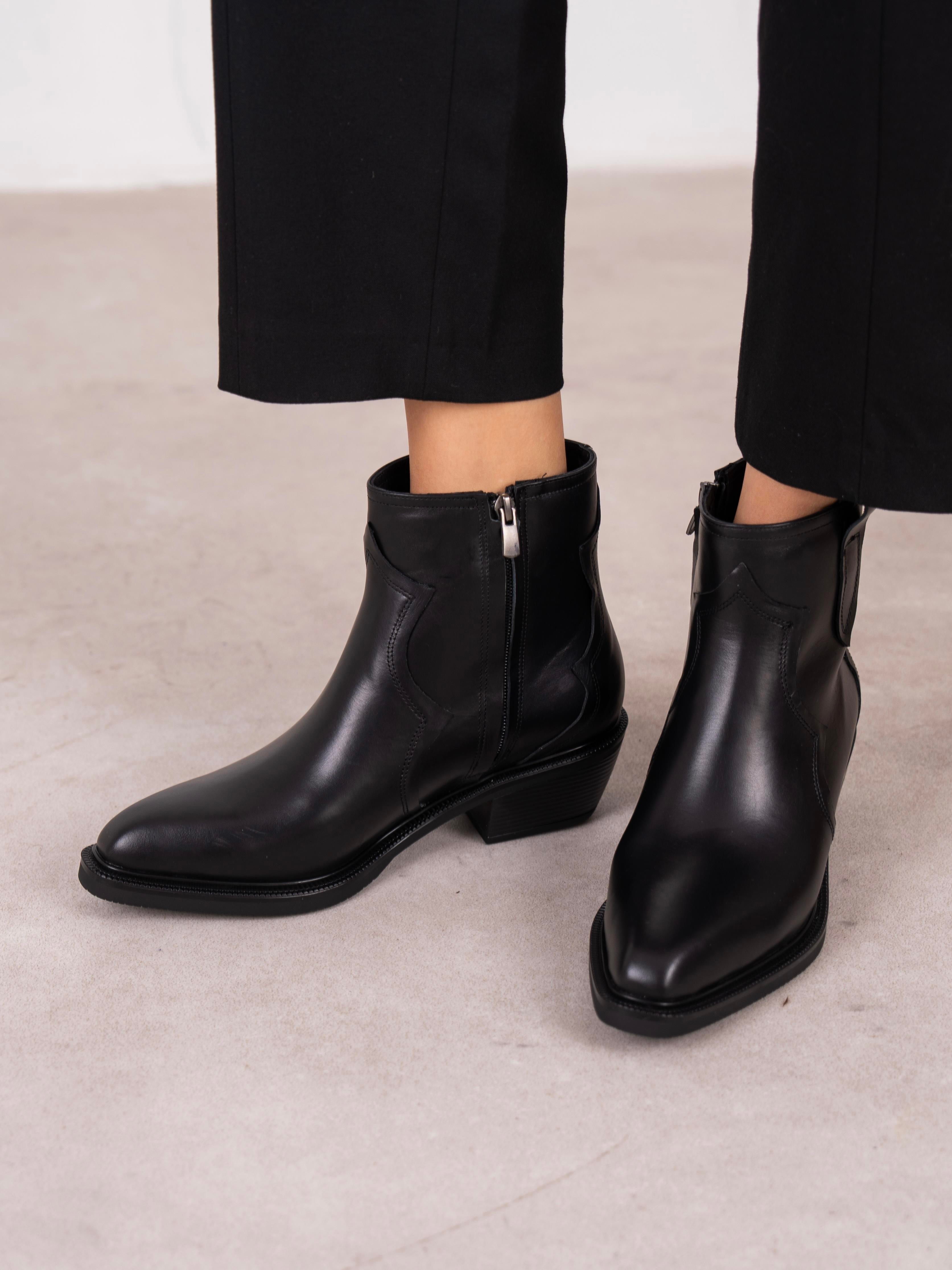 Estelle Siyah Hakiki Deri Kadın Bot