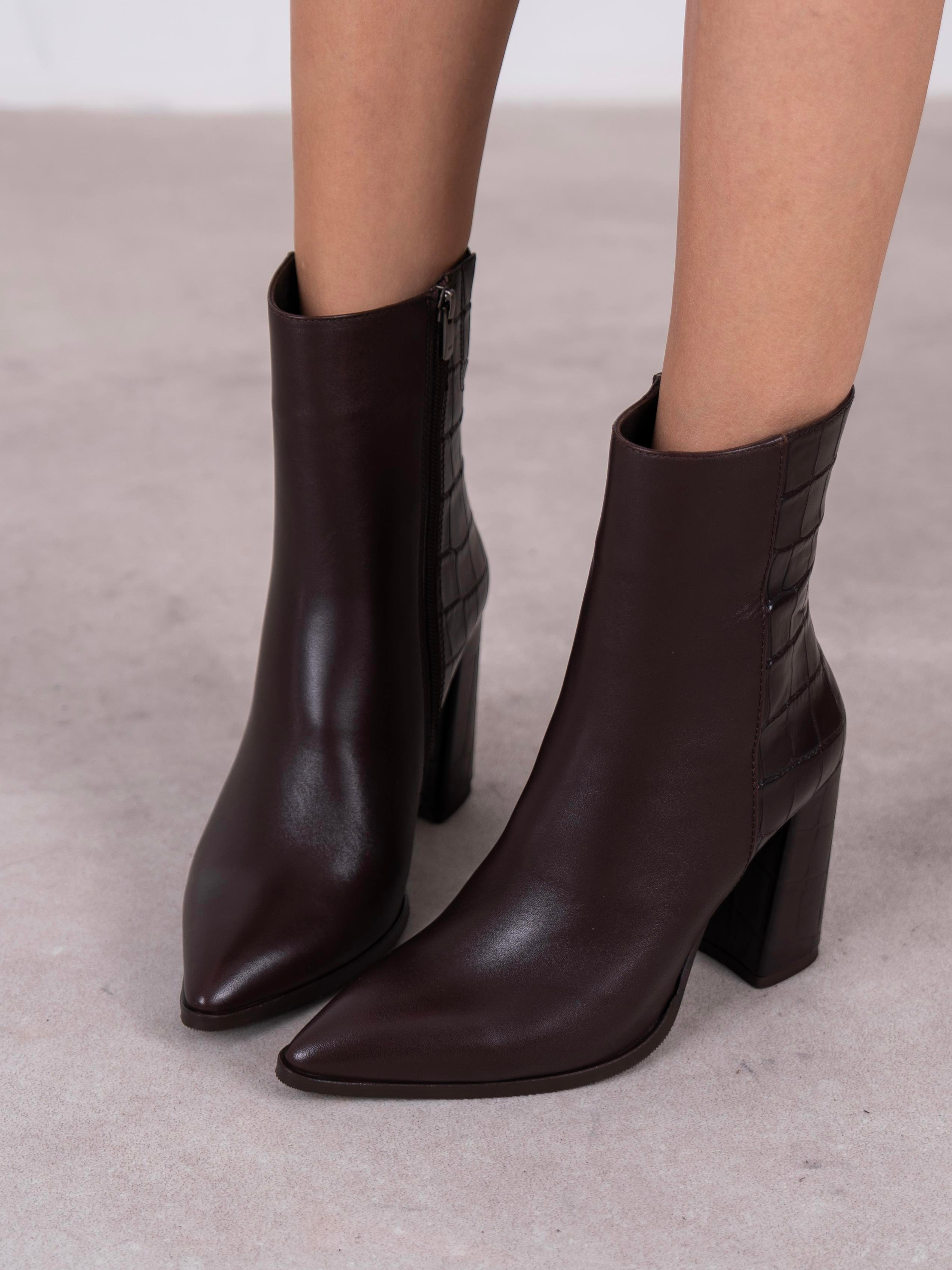 Frina Kahve Hakiki Deri Kadın Bot