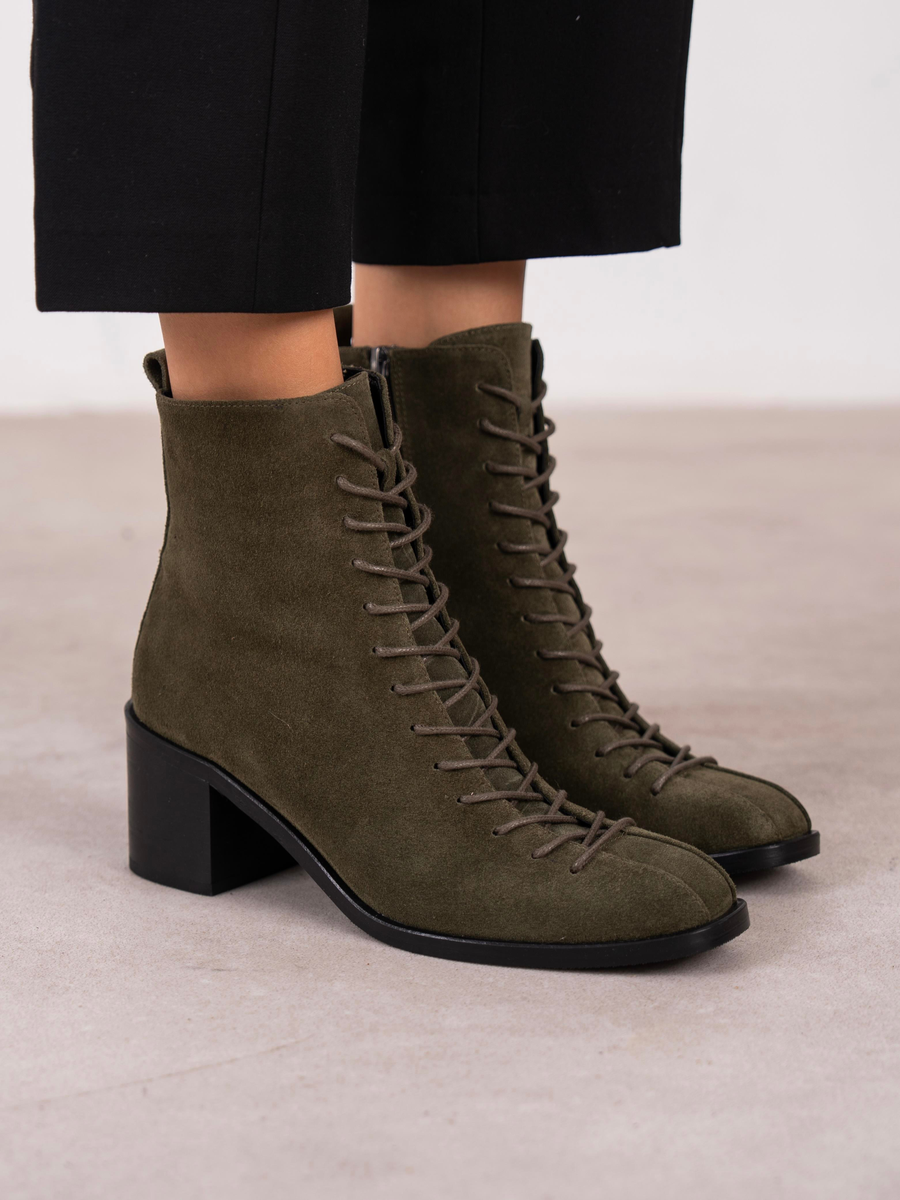 Hensy Haki Süet Hakiki Deri Kadın Bot