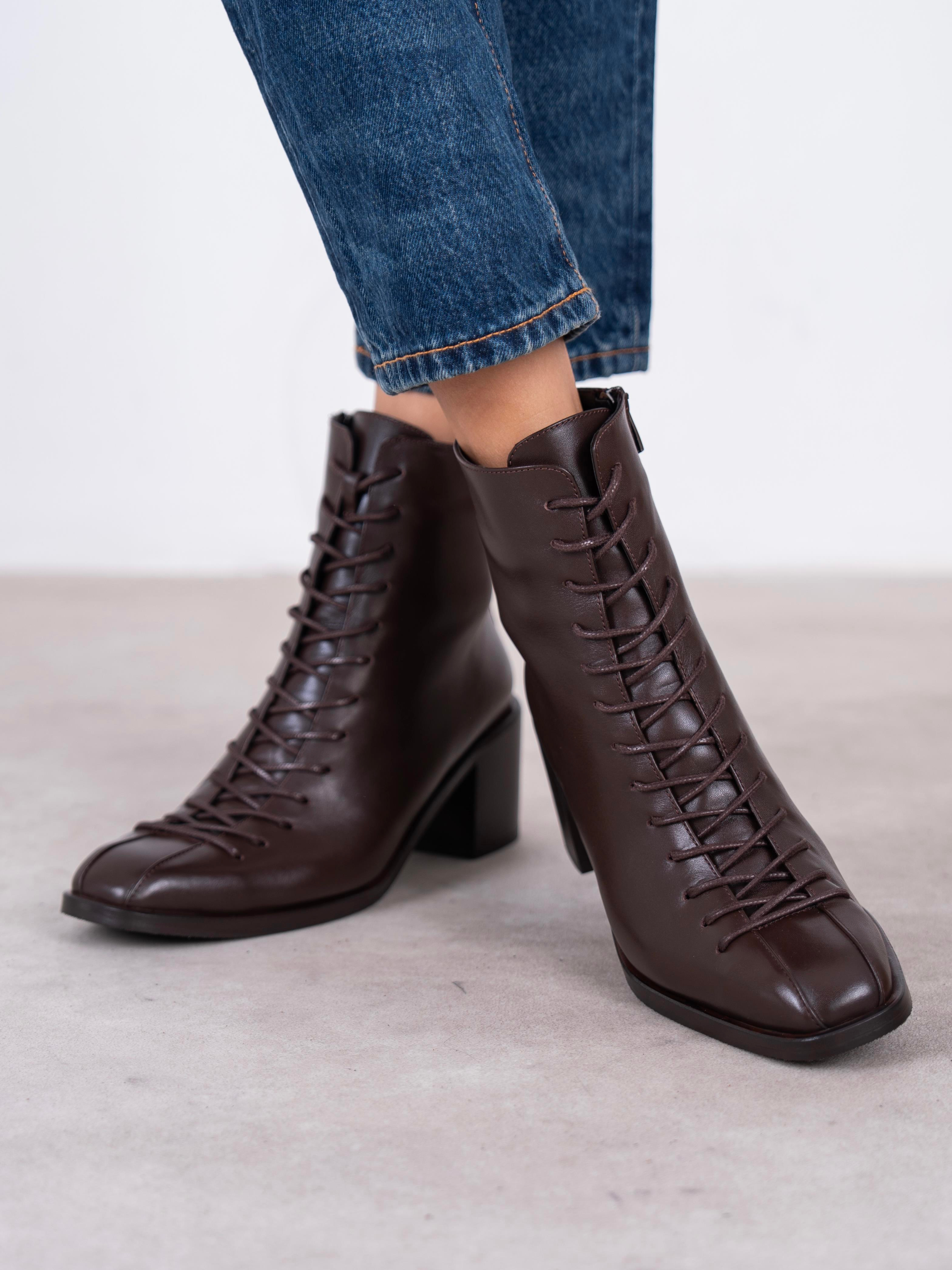 Hensy Kahve Hakiki Deri Kadın Bot