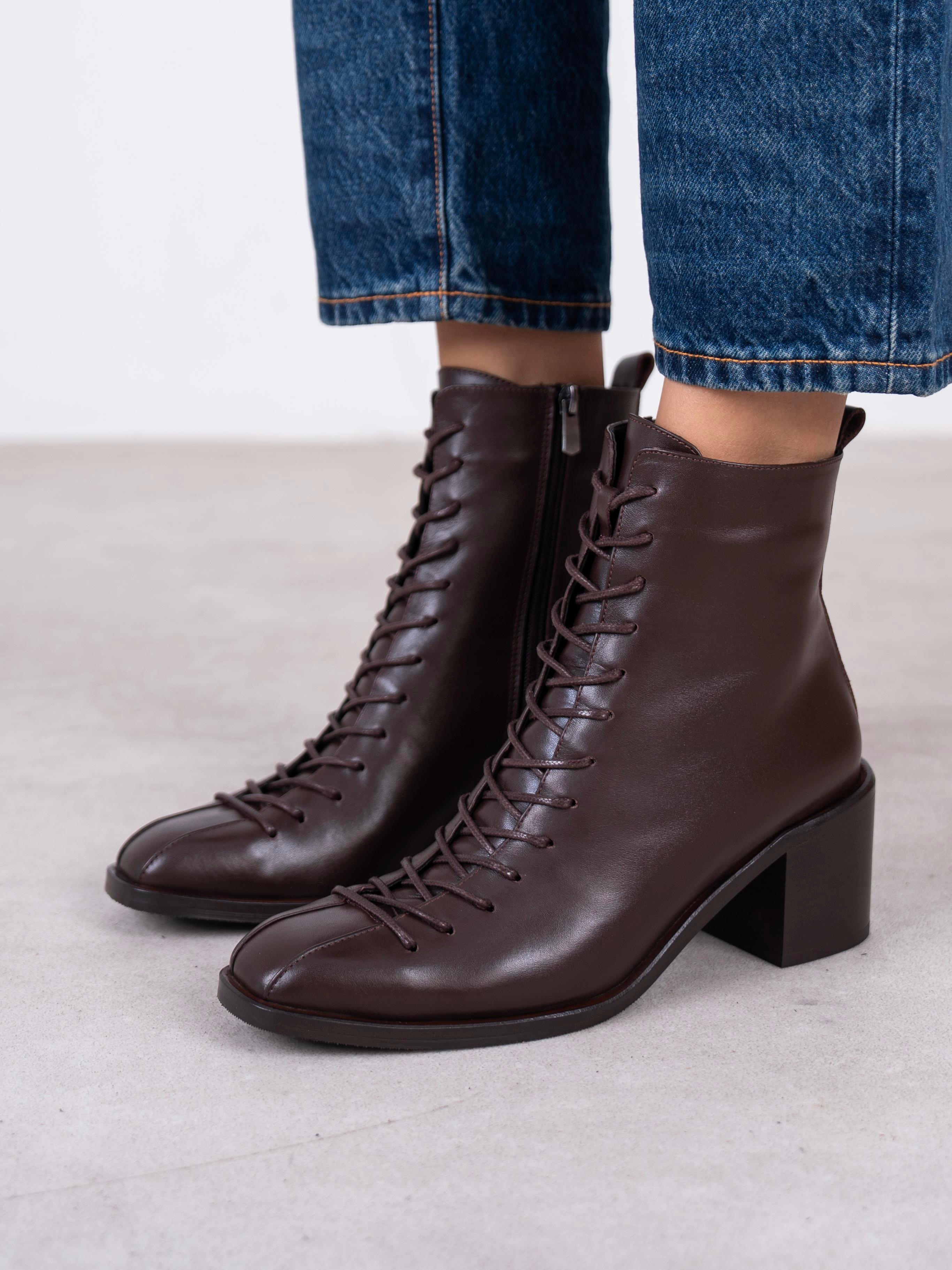 Hensy Kahve Hakiki Deri Kadın Bot