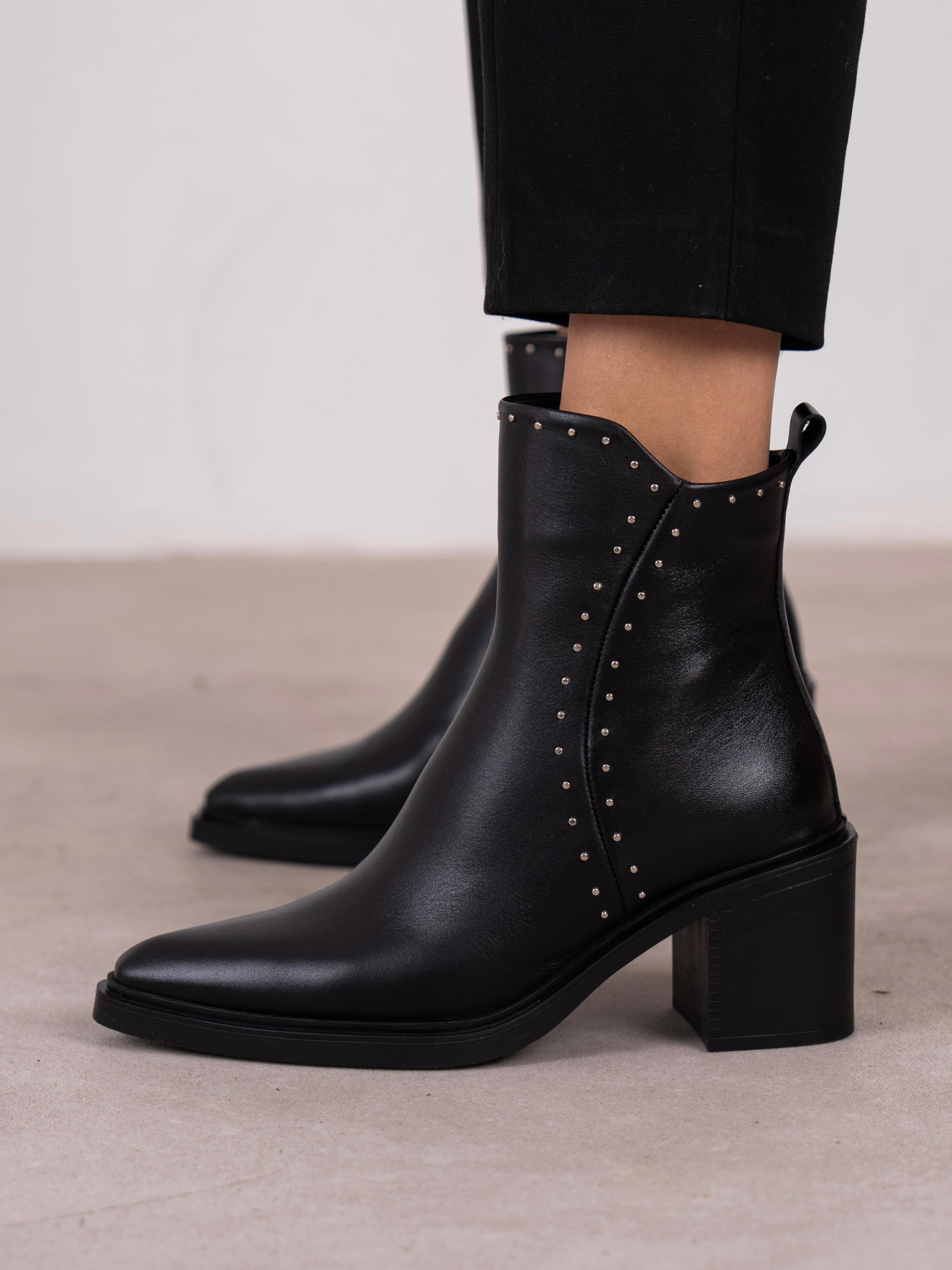 Hera Siyah Hakiki Deri Kadın Bot