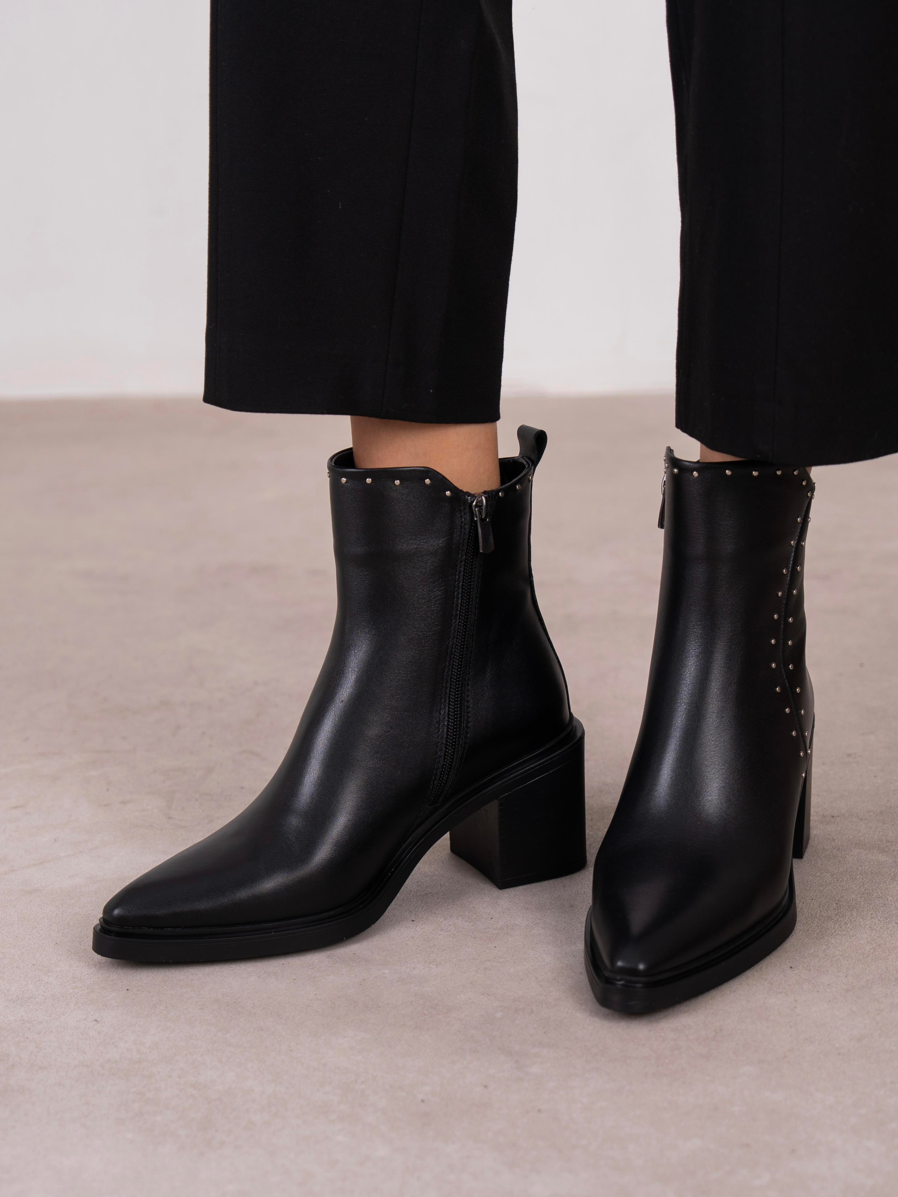 Hera Siyah Hakiki Deri Kadın Bot