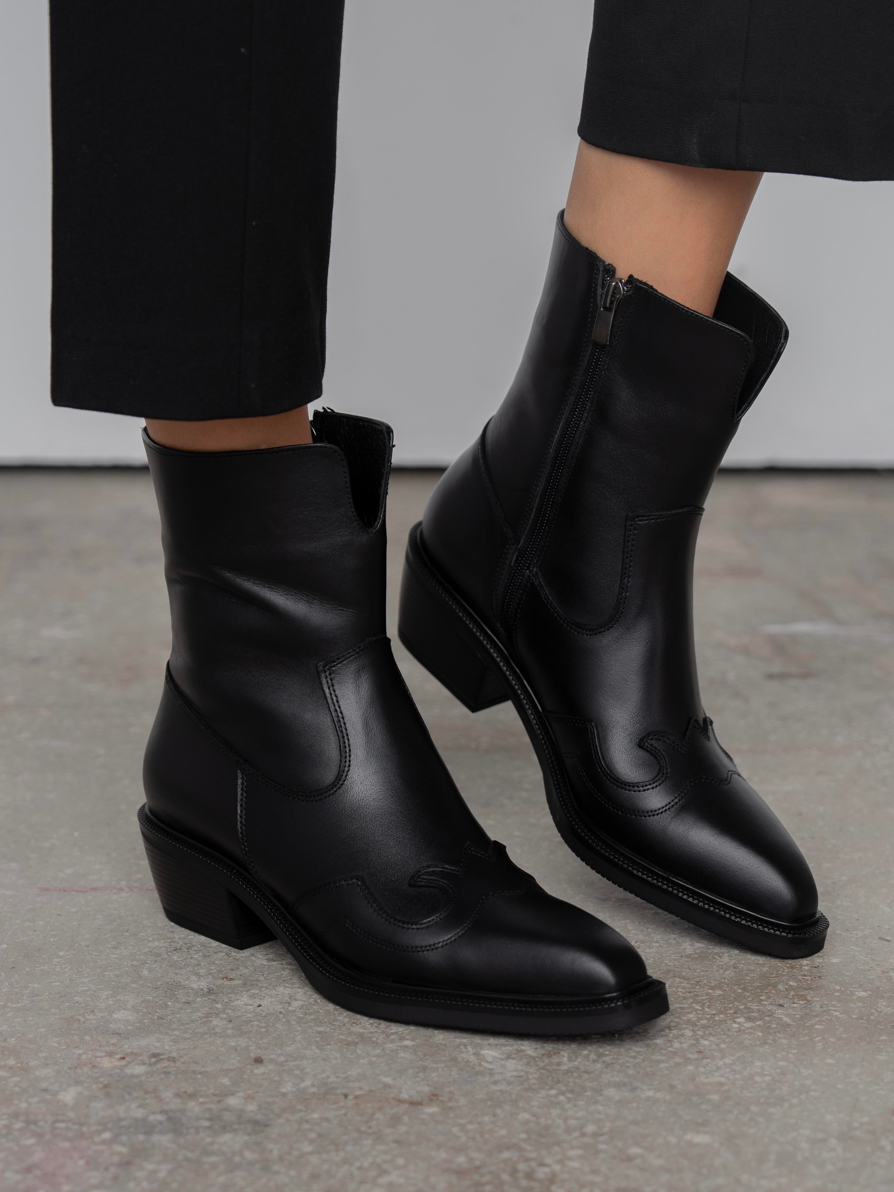 Krowe Siyah Hakiki Deri Kadın Bot