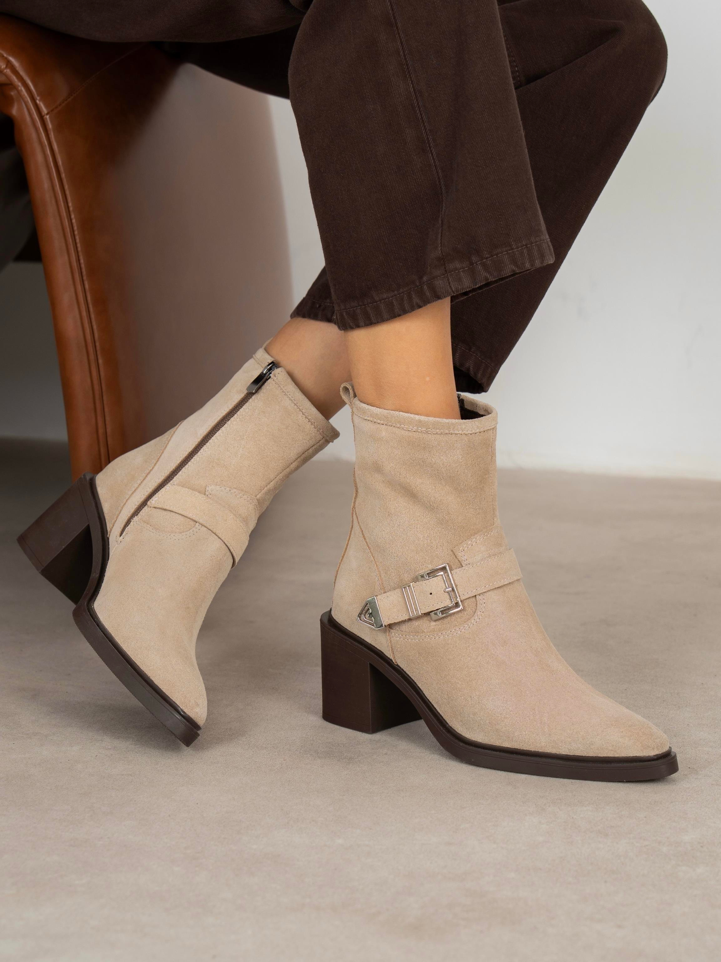 Pulina Bej Süet Hakiki Deri Kadın Bot