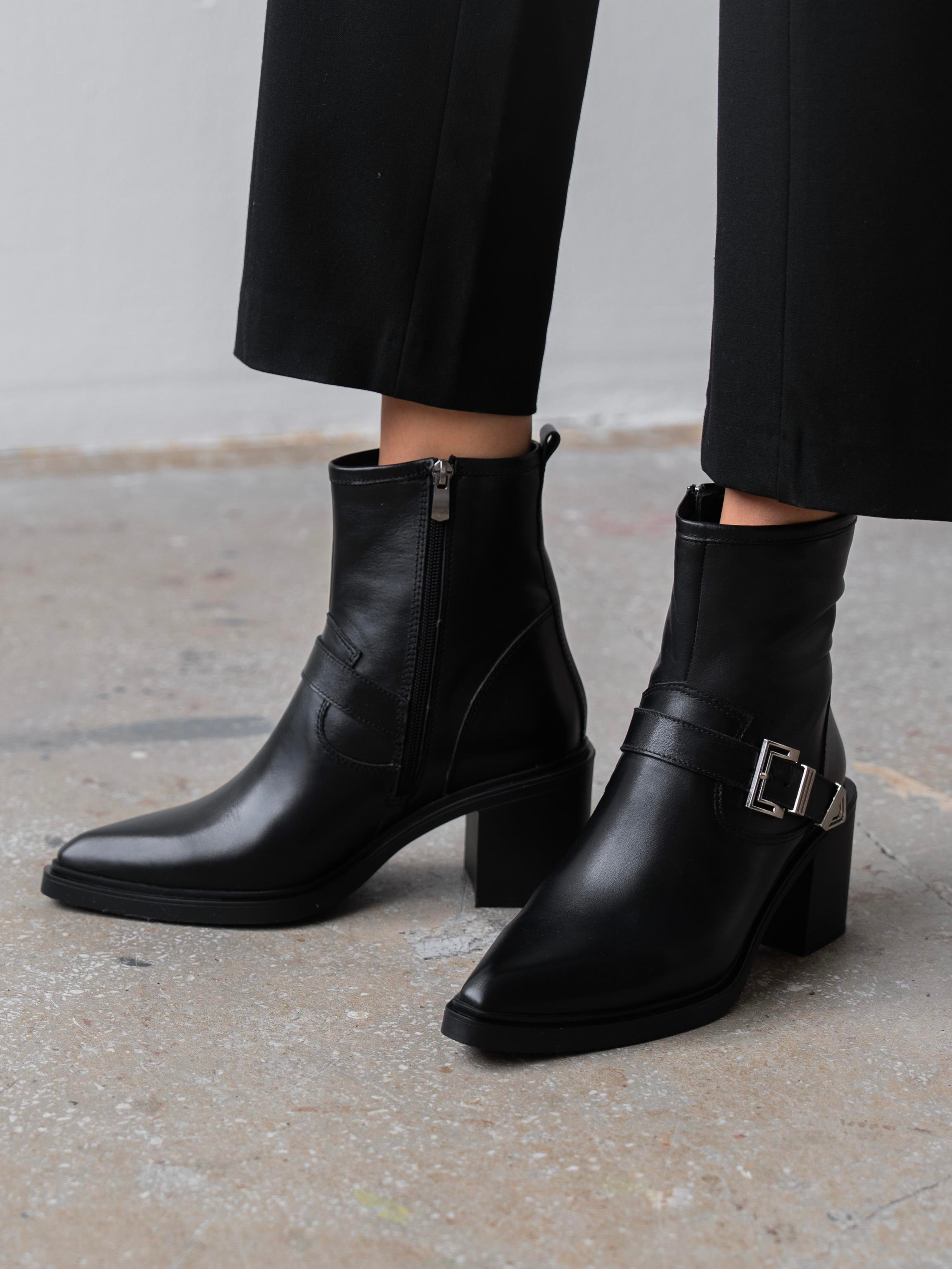 Pulina Siyah Hakiki Deri Kadın Bot