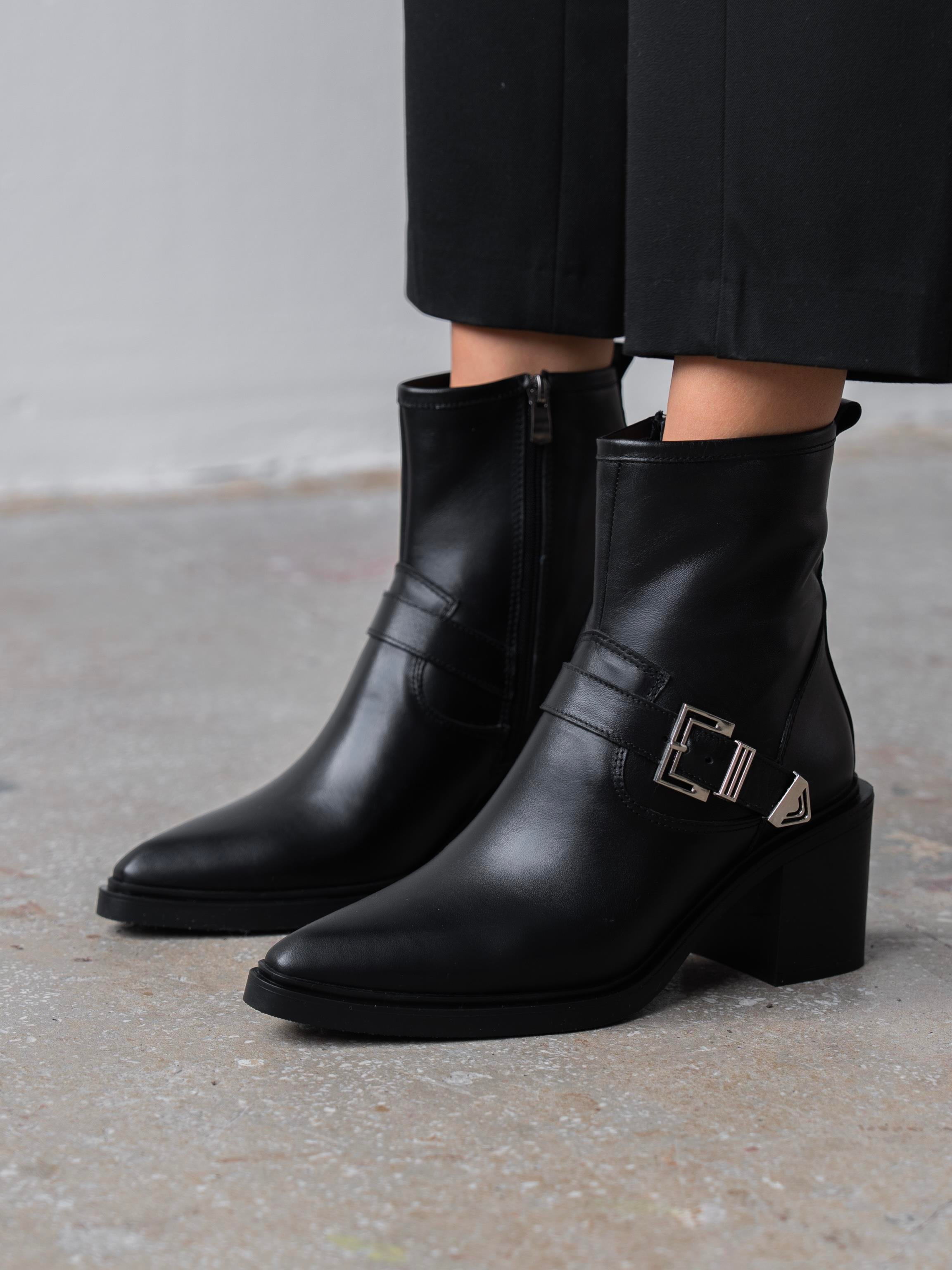 Pulina Siyah Hakiki Deri Kadın Bot