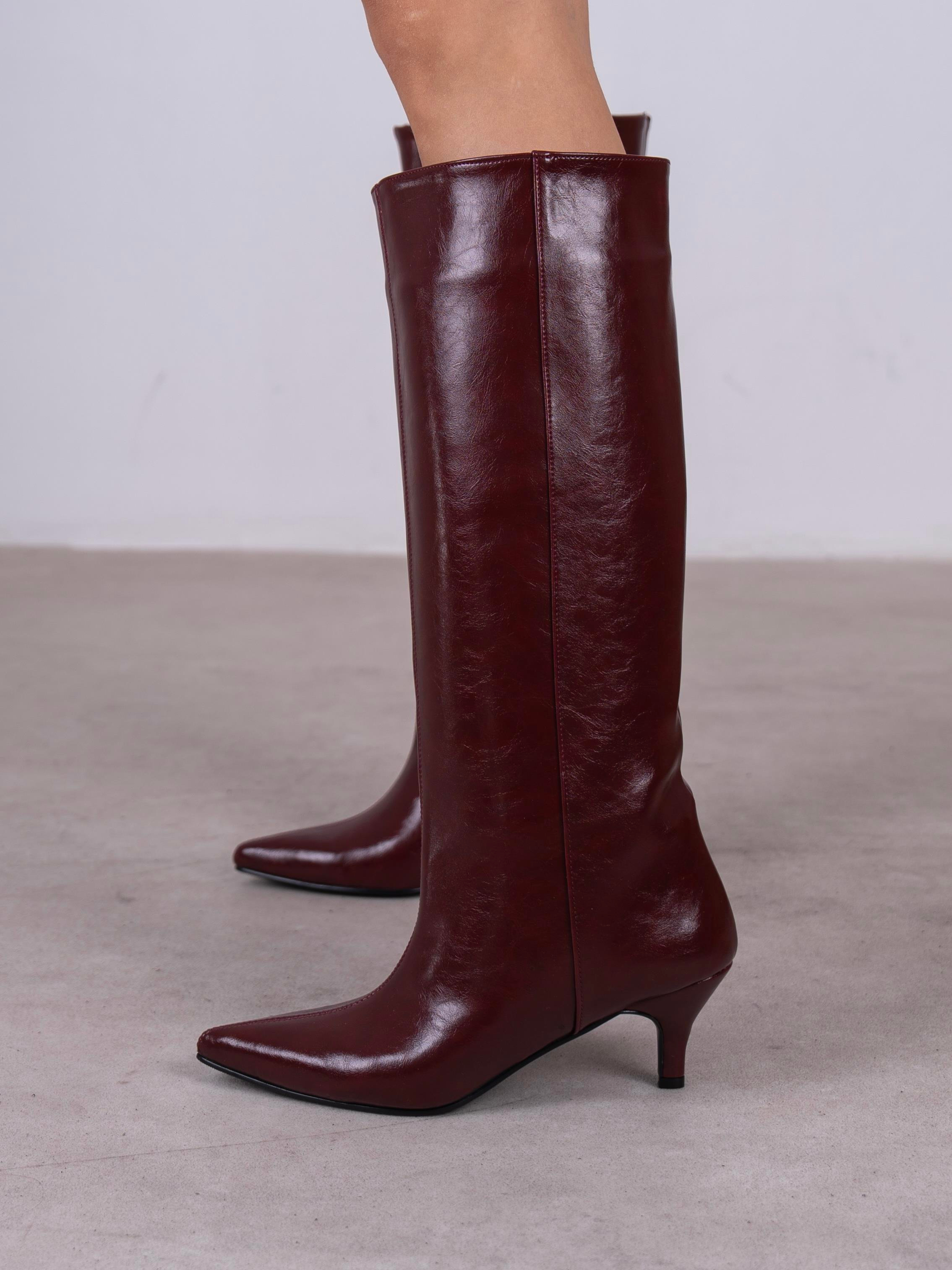 Yliss Bordo    Çizme