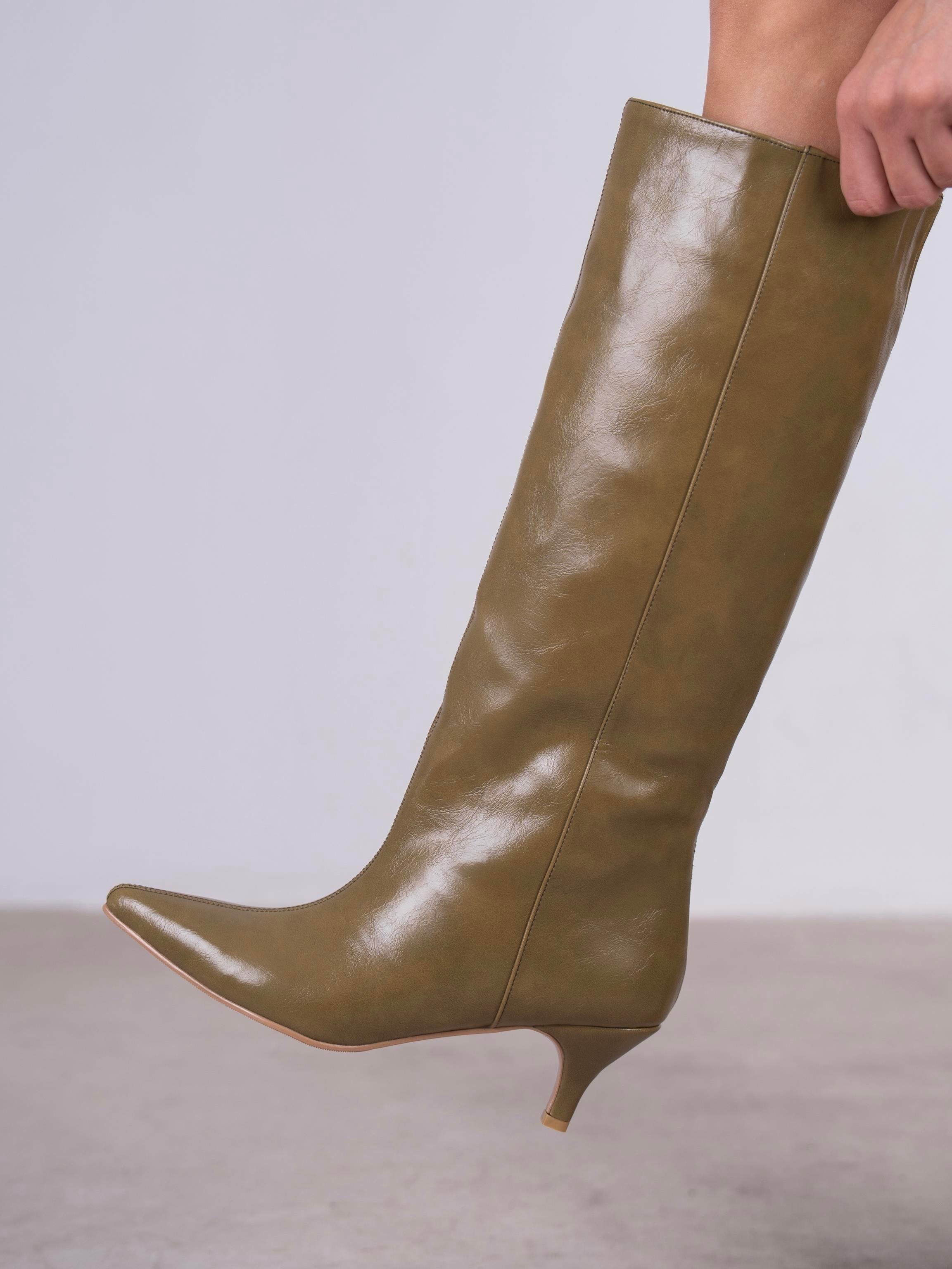 Yliss Haki    Çizme