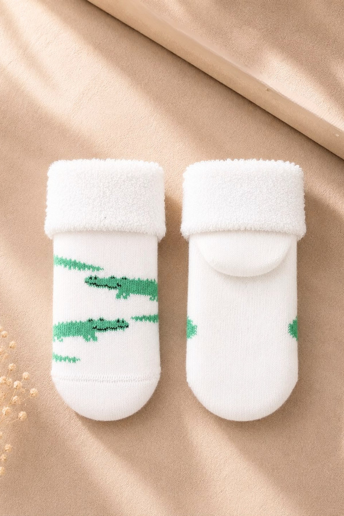 Çoçuk Çok Renkli Havlu Kıvrık Patik Çorap Desenli 3'lü Paket - 1-2 Yaş