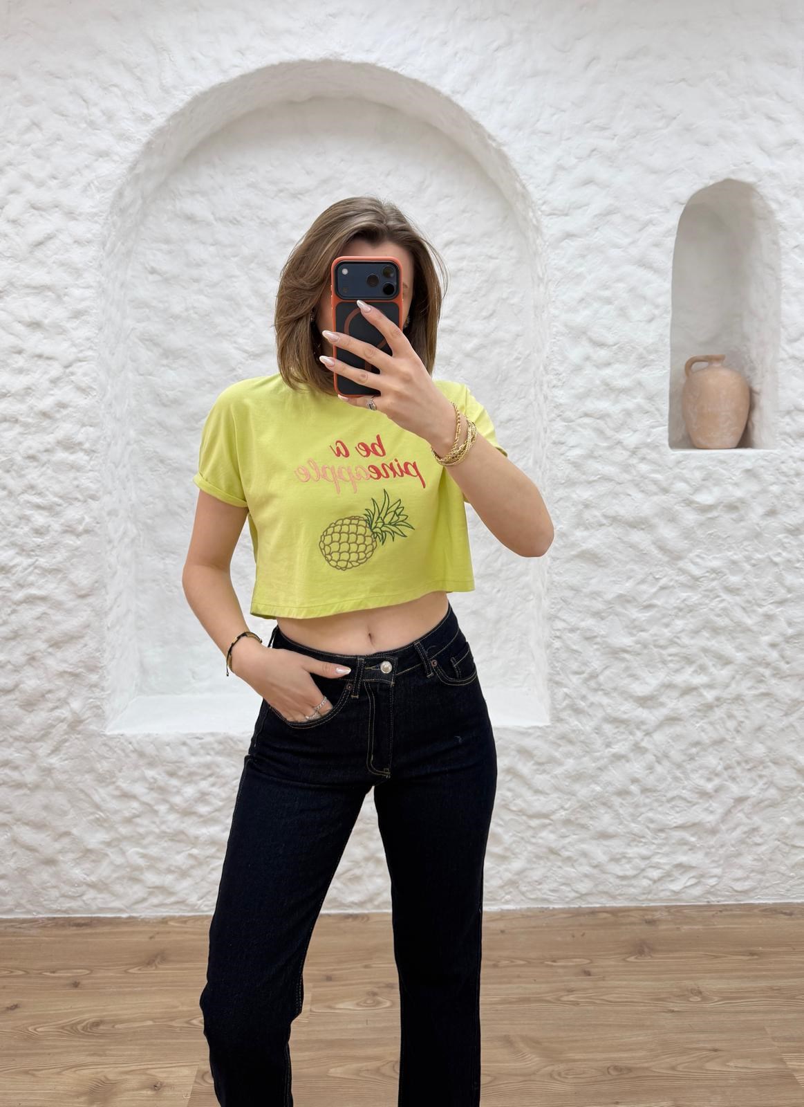 CROP T-SHIRT