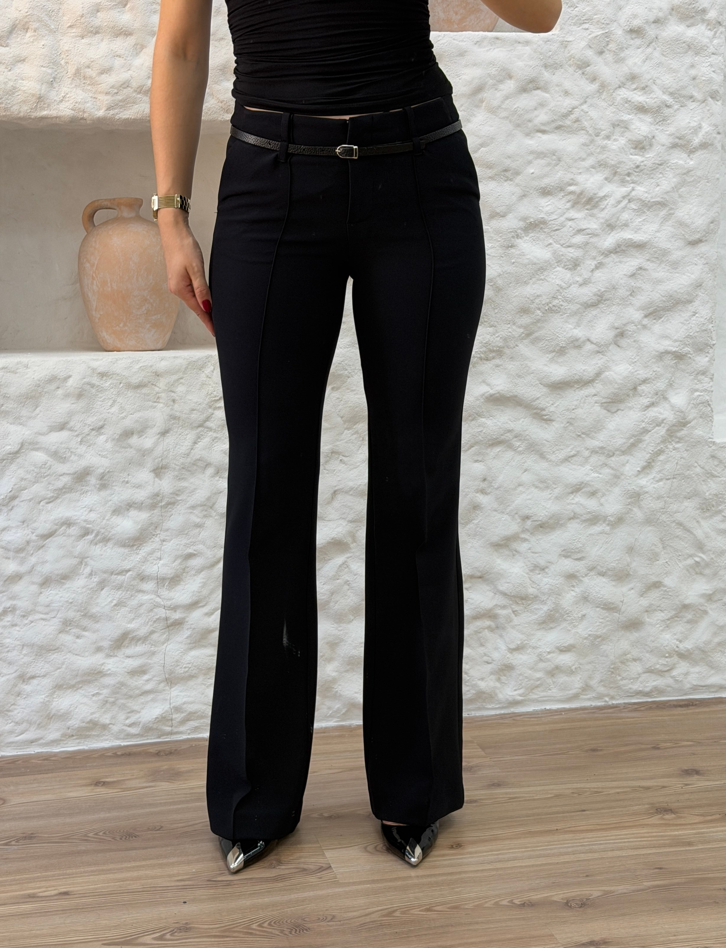 KEMERLİ DÜZ KESİM PANTOLON