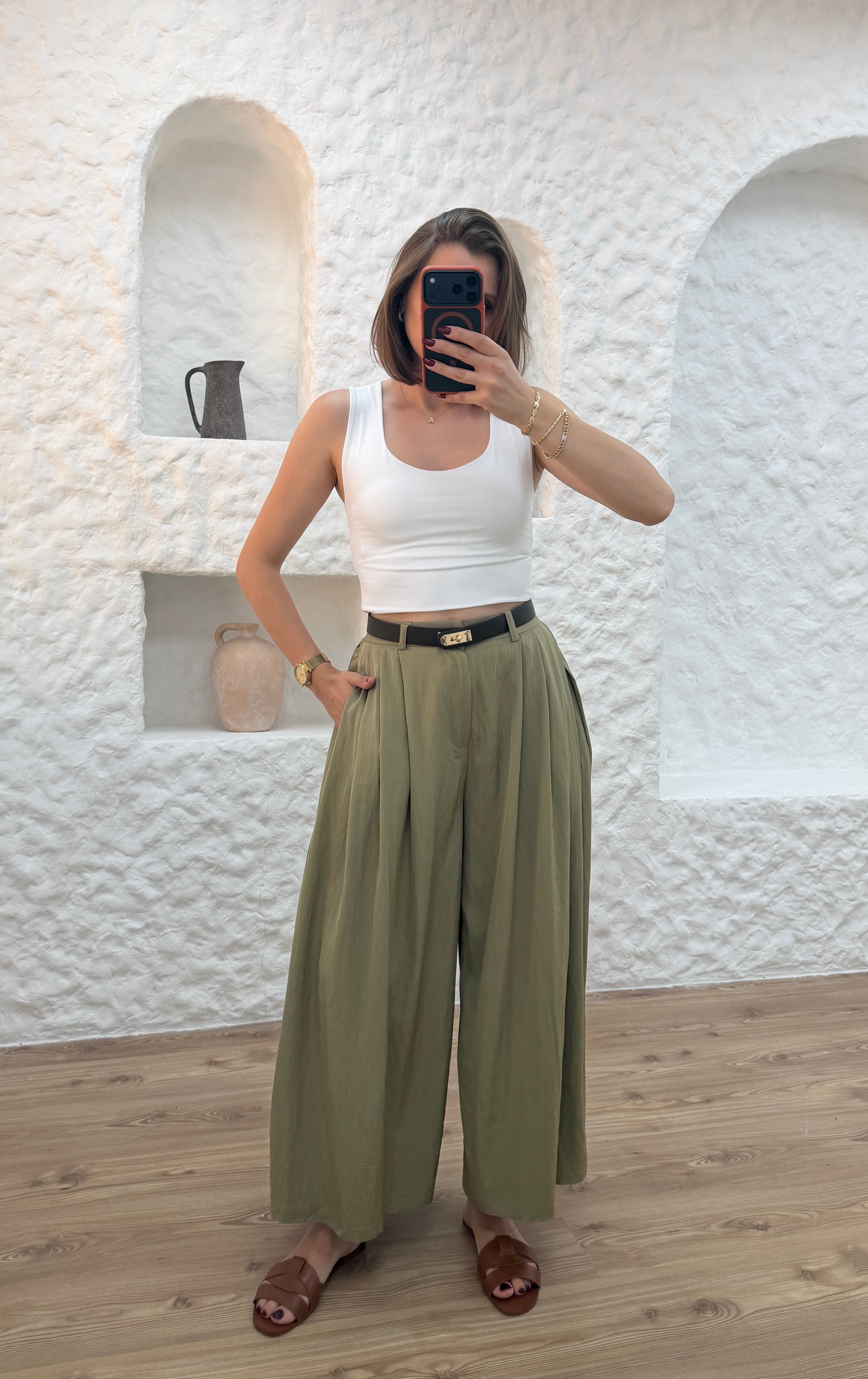 KEMERLİ PİLELİ PANTOLON