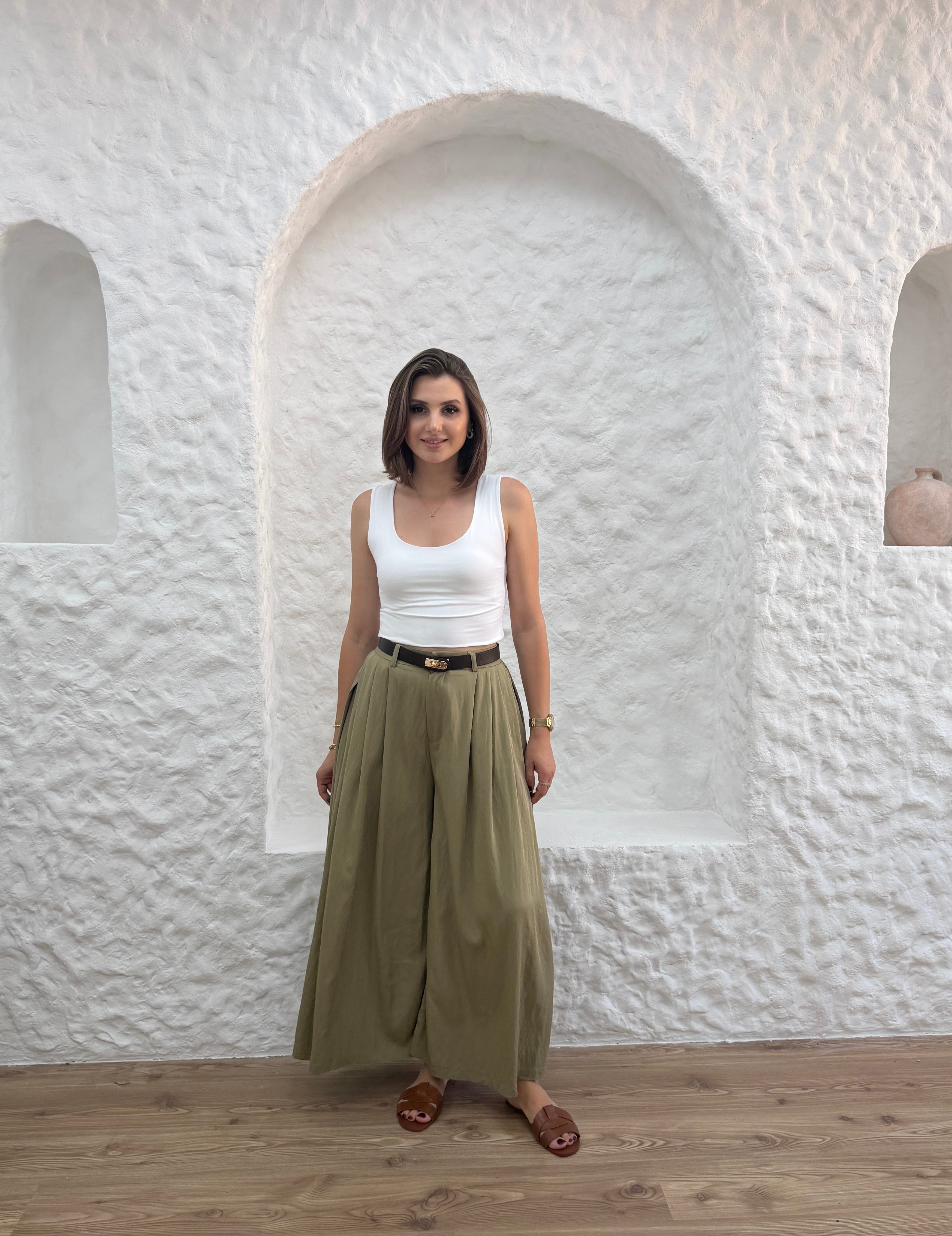 KEMERLİ PİLELİ PANTOLON