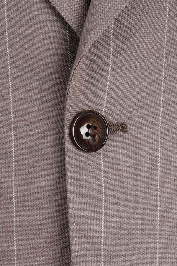 Suit Dark Bej