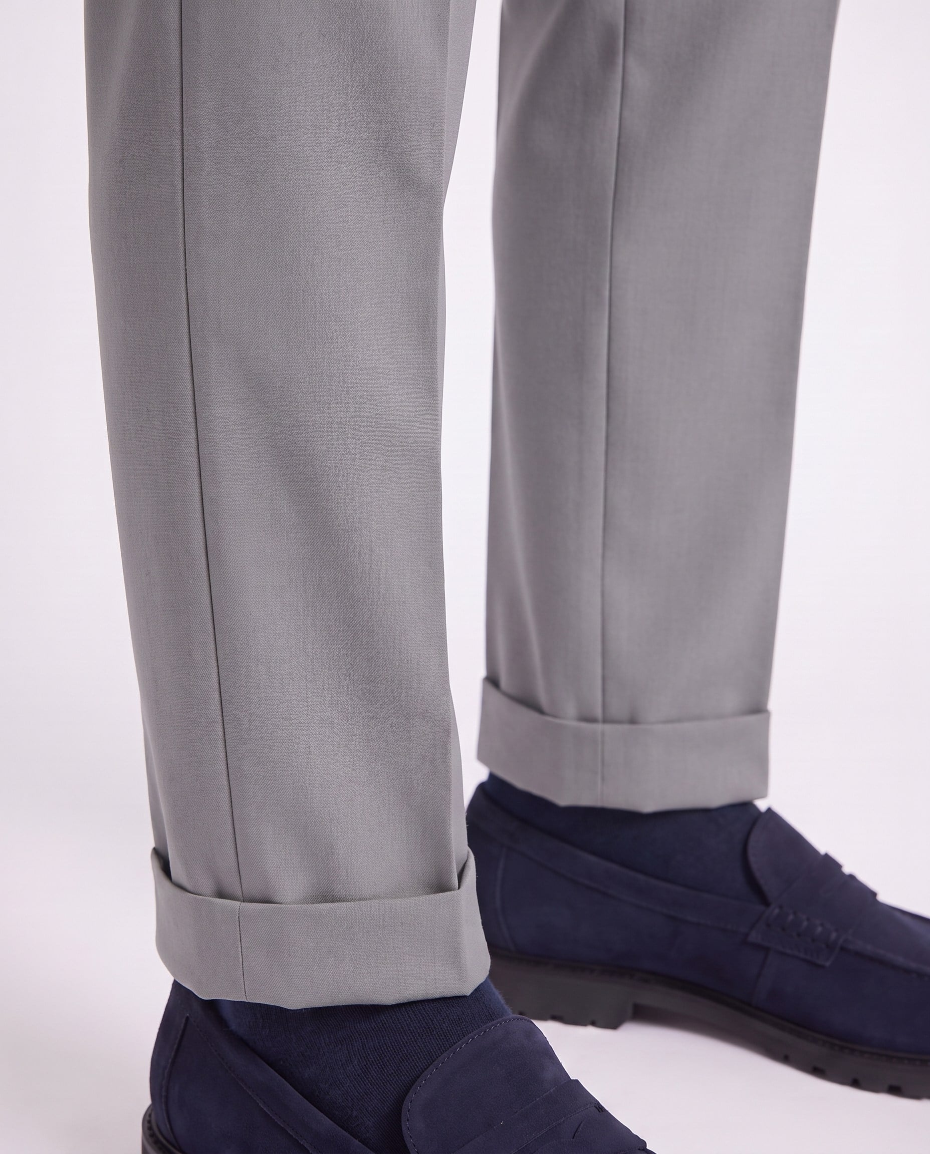 Zayn Double-Pleated Pants Grey