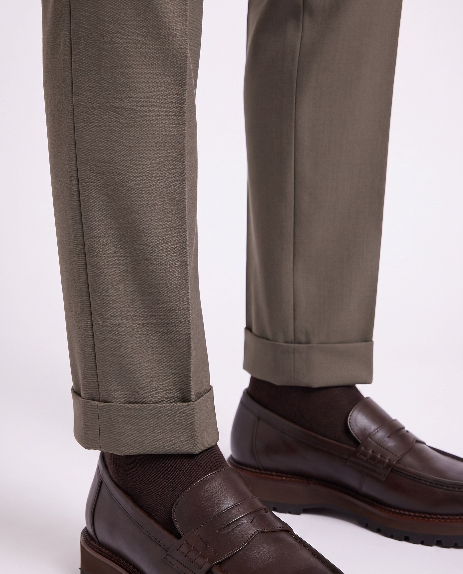 Zayn Double-Pleated Pants Mink