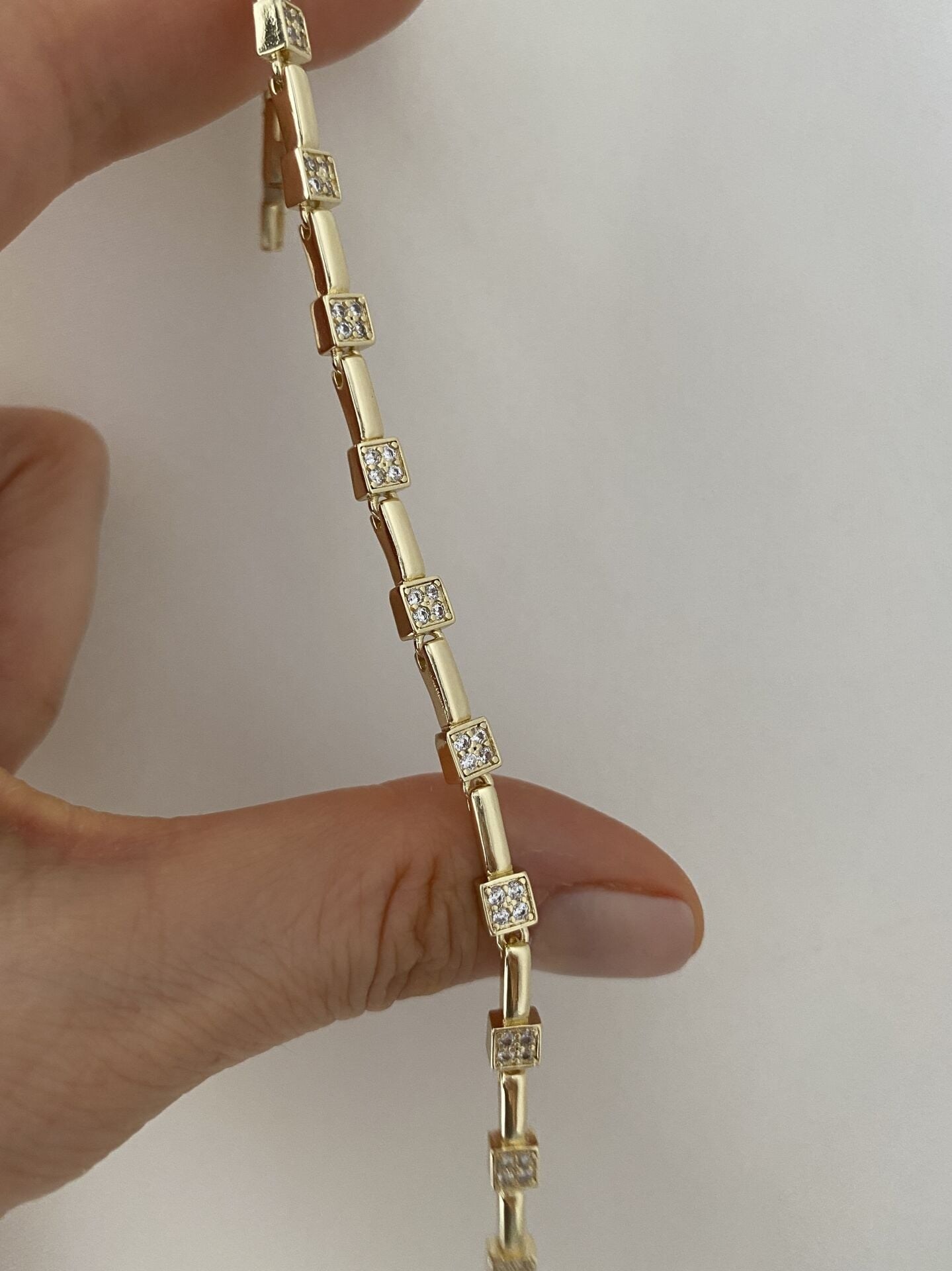 Minimal Kare Gömme Taşlı Bileklik