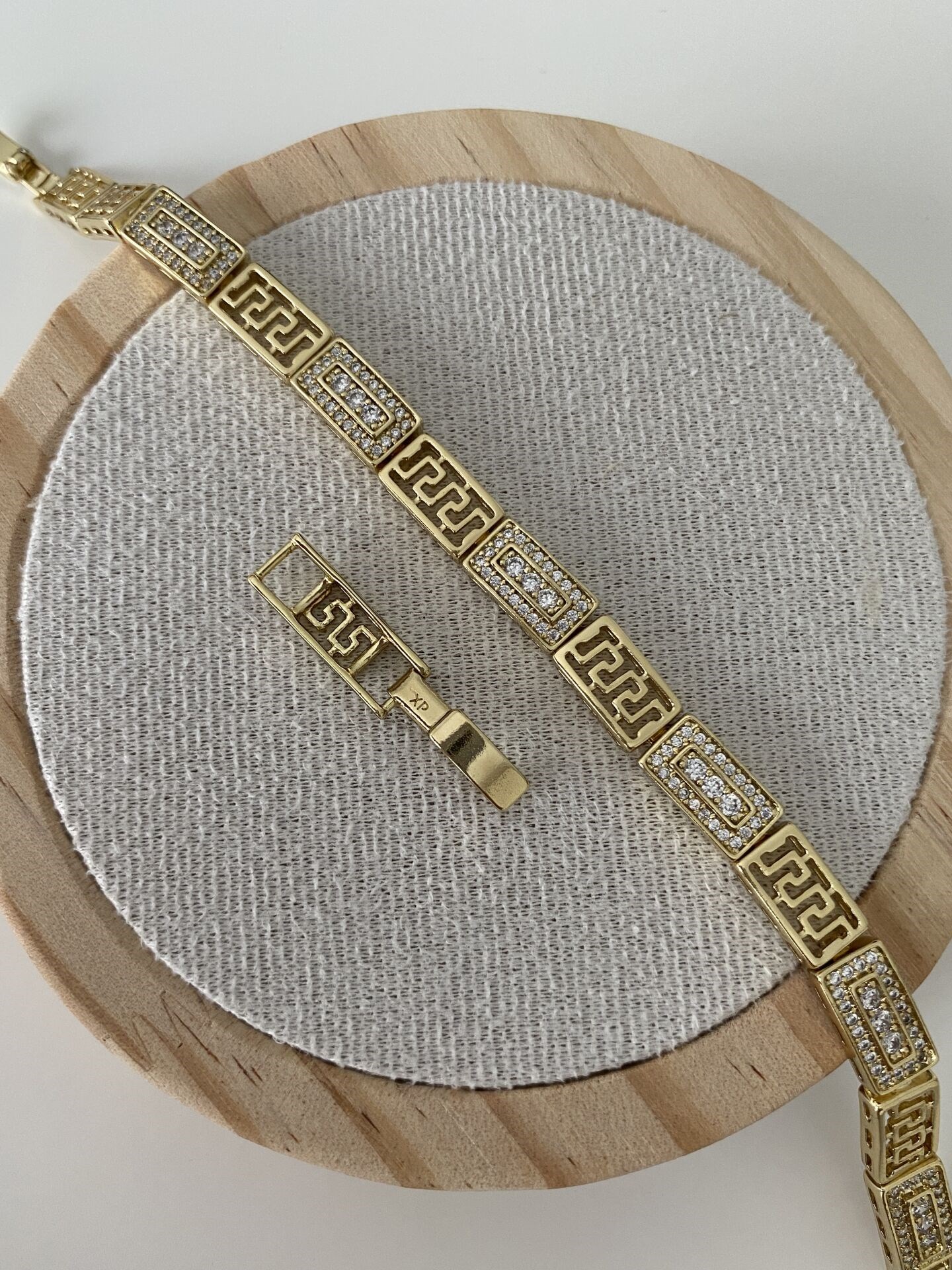 Özel Seri Gömme Taşlı Grek Model Bileklik (17cm+ek)