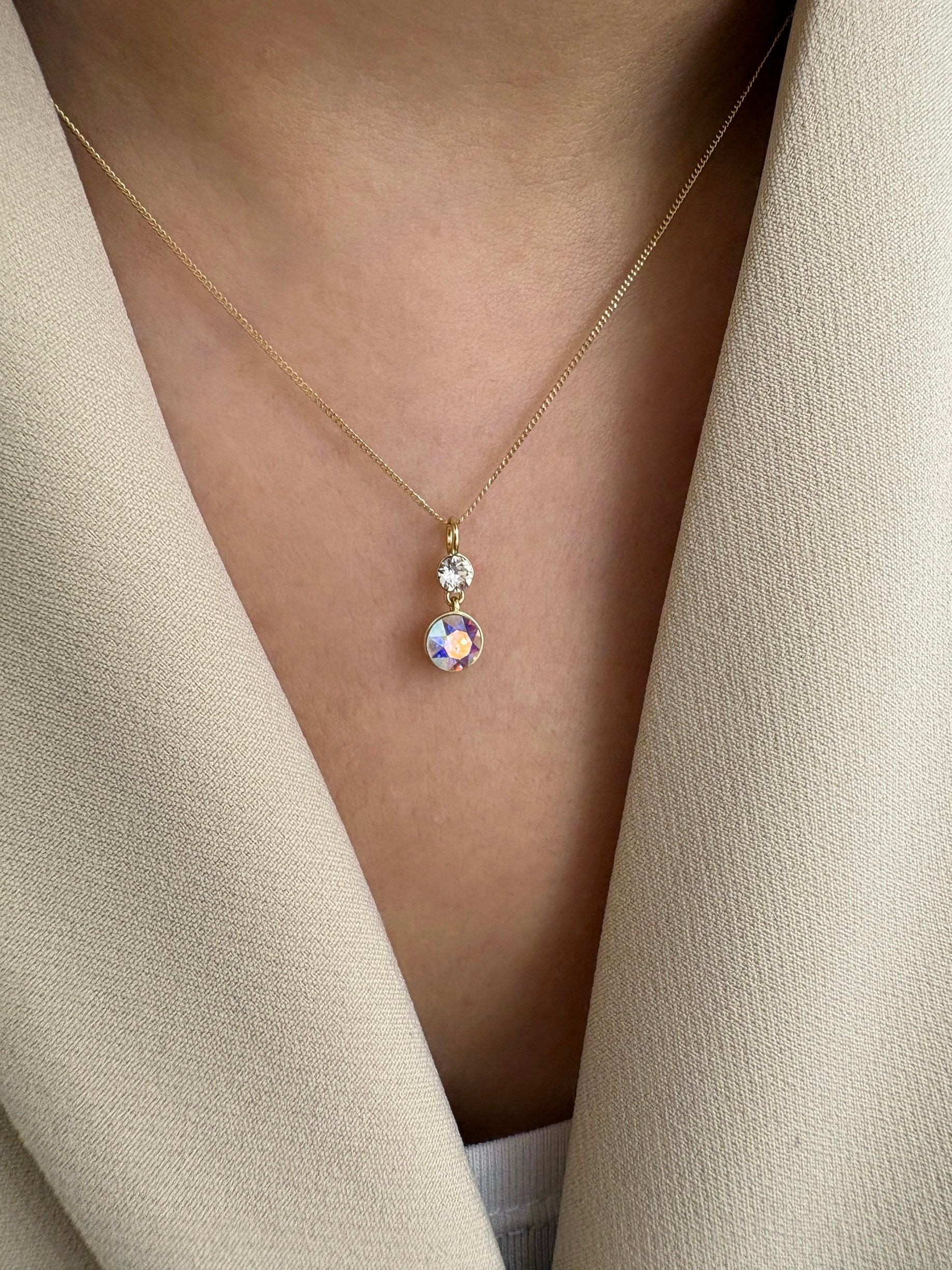 Özel Seri Minimal Swarovski Taşlı Yuvarlak Kolye