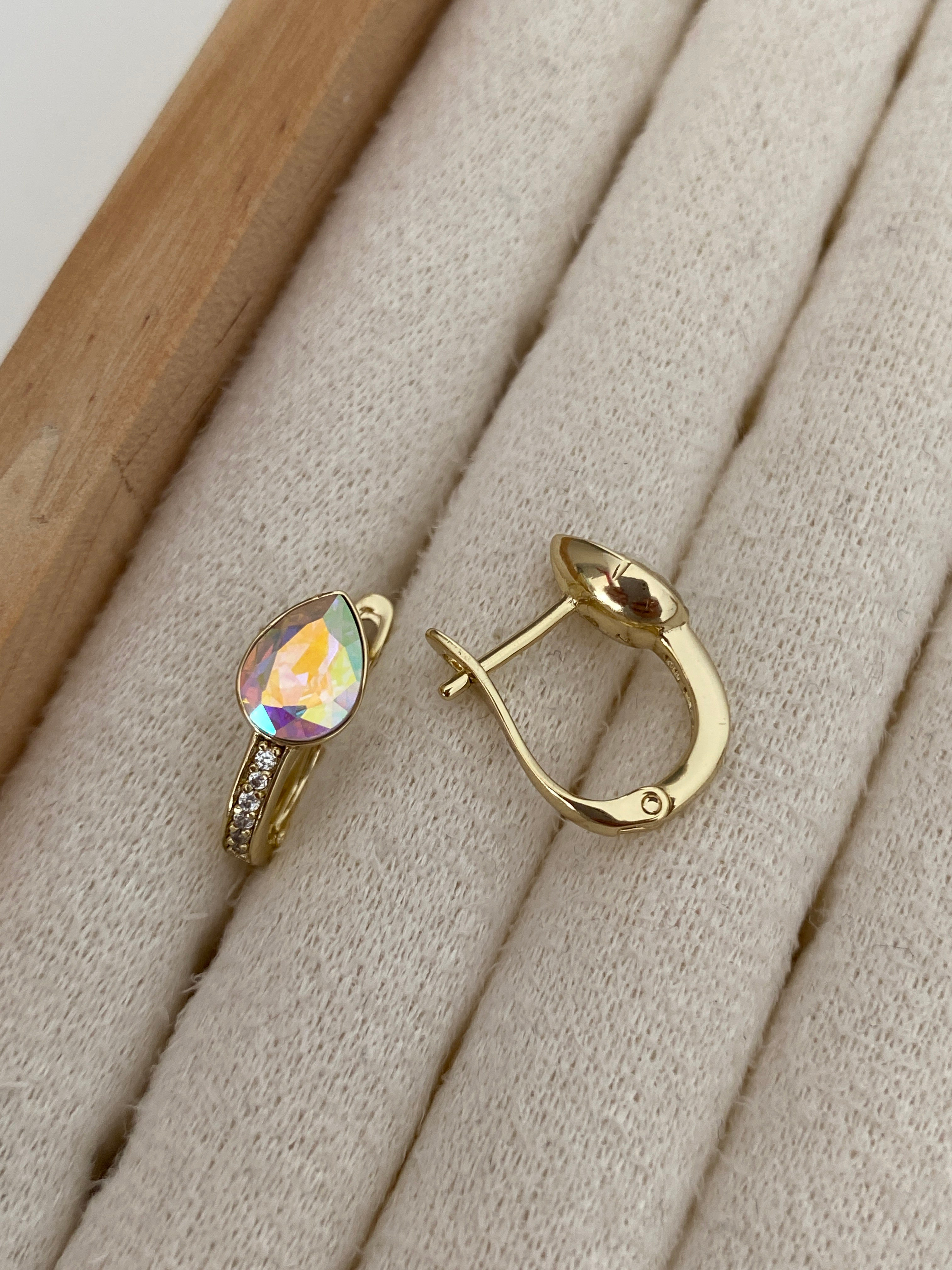 Özel Seri Swarovski Damla Taşlı Halka Küpe