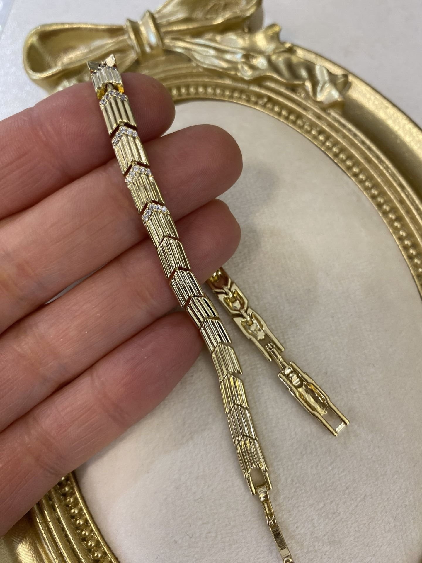 Taşlı Luna Bileklik (17cm+ek)