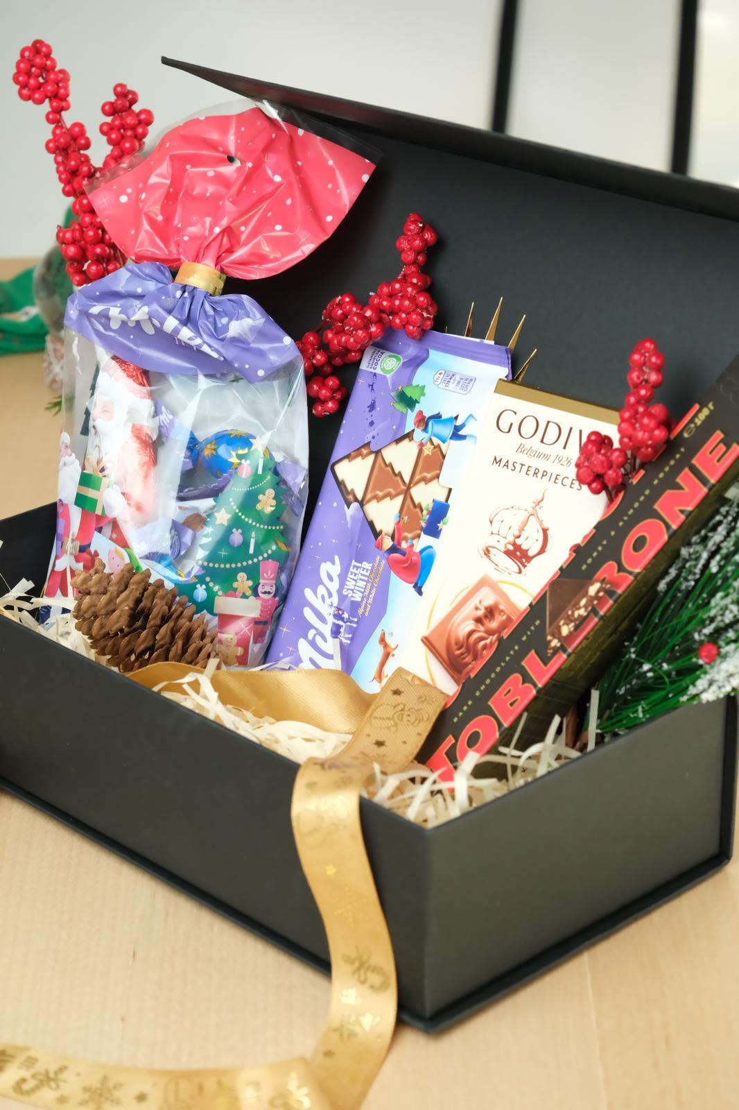 Hediye Kutusu No:2🎁Hediye KutusuWATCHOFROYALhediyeHediye Kutusu No:2