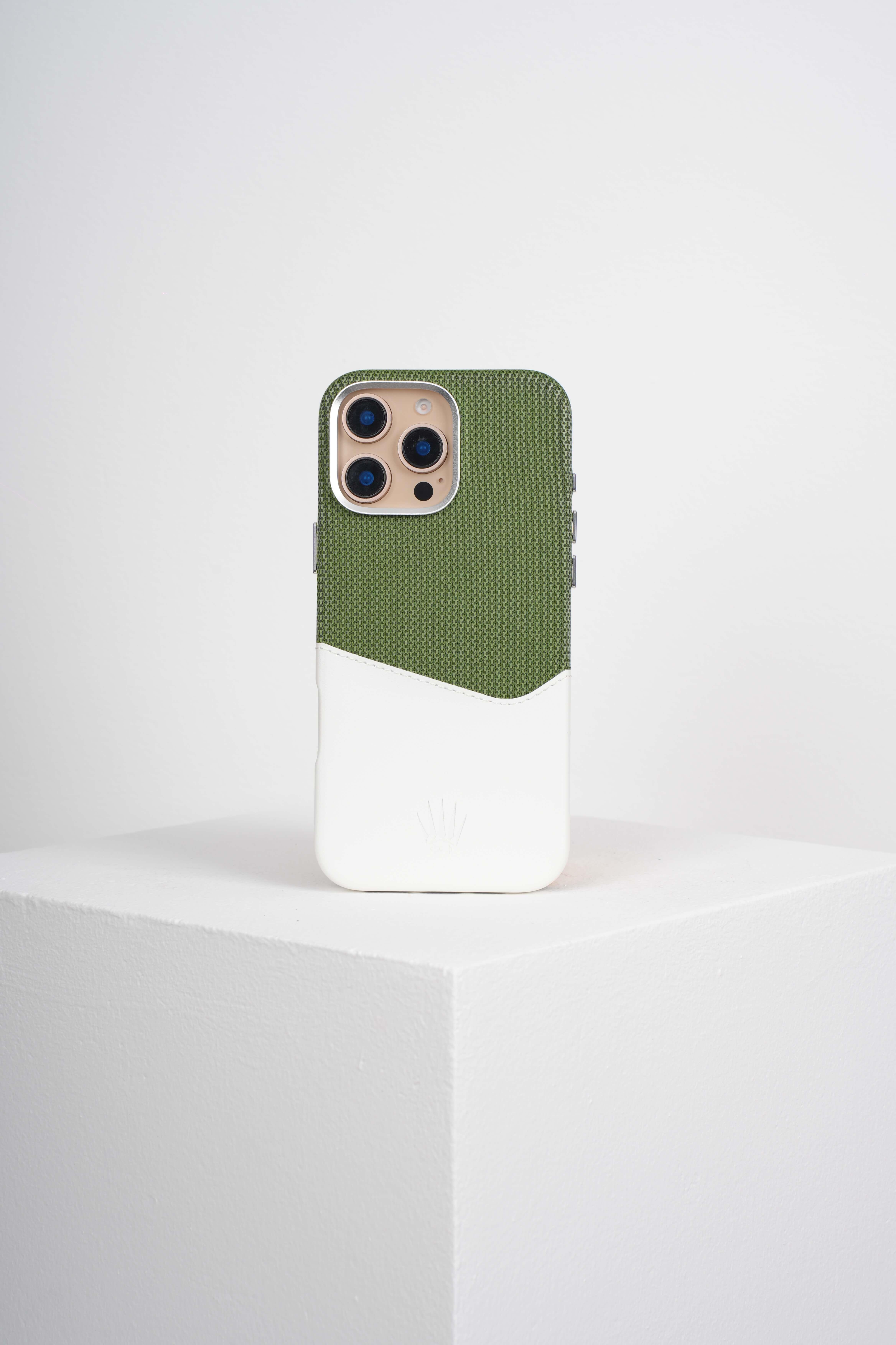 Nova Iphone 16 Pro Deri Kartlıklı Telefon Kılıfı Yeşil-Beyaz Şık ve Koruyucu16 ProWATCHOFROYALnovaNova Iphone 16 Pro Deri Kartlıklı Telefon Kılıfı Yeşil-Beyaz Şık ve Koruyucu