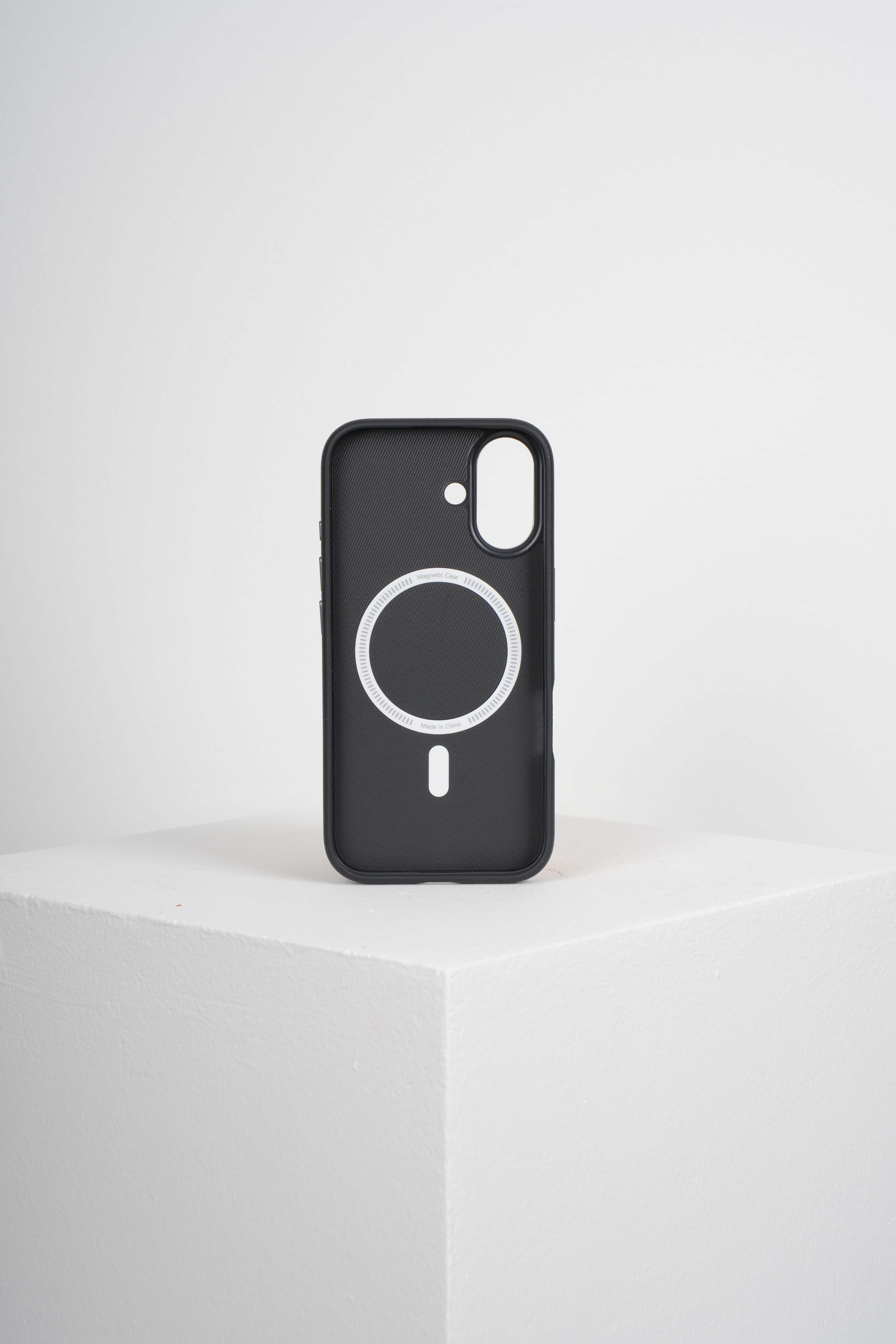 Luxe Iphone 16 Siyah Kılıf Magsafe Özellikli Deri Kılıf16WATCHOFROYALluxeLuxe Iphone 16 Siyah Kılıf Magsafe Özellikli Deri Kılıf