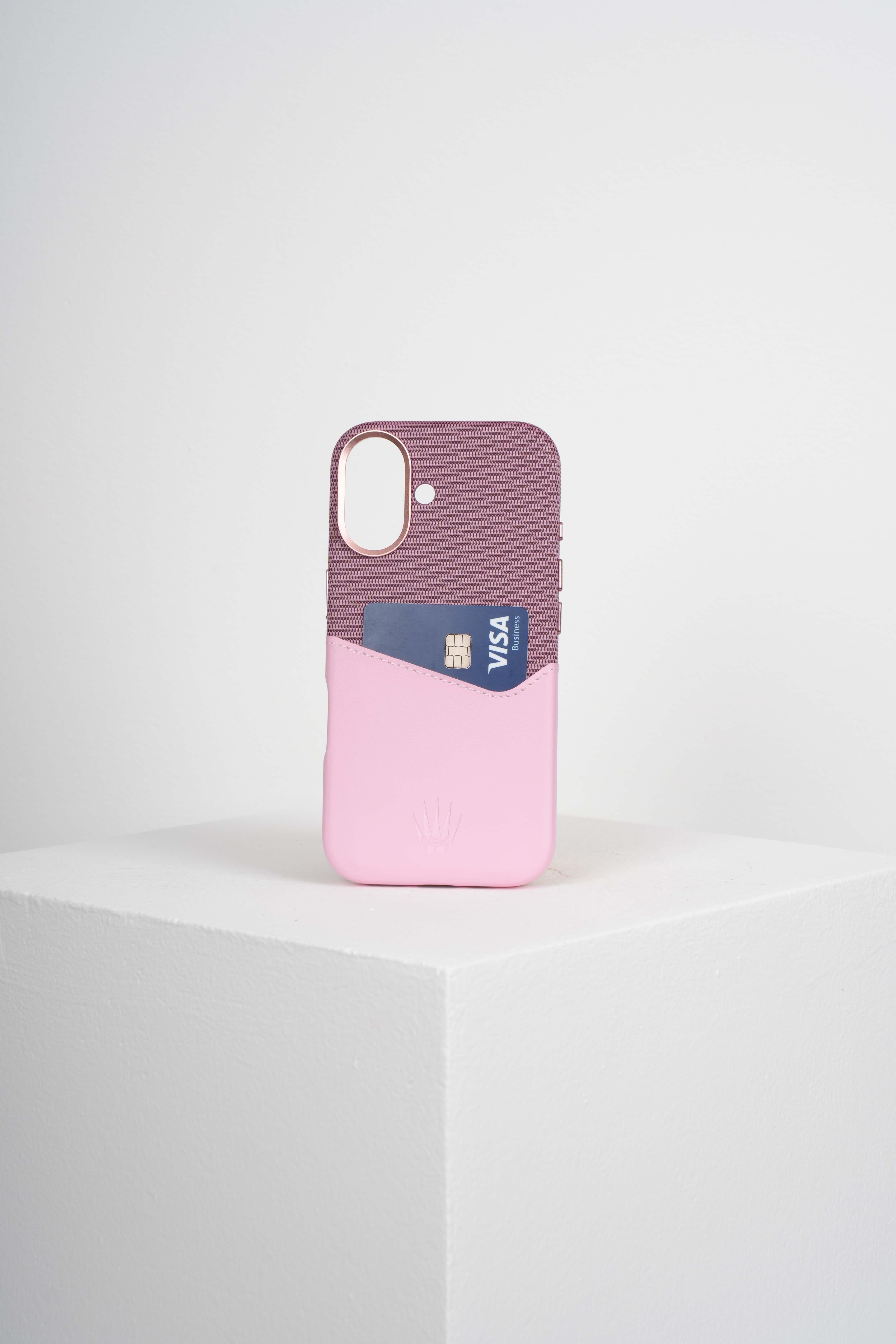 Nova Iphone 16 Deri Kartlıklı Telefon Kılıfı Pembe Şık ve Koruyucu16WATCHOFROYALnovaNova Iphone 16 Deri Kartlıklı Telefon Kılıfı Pembe Şık ve Koruyucu