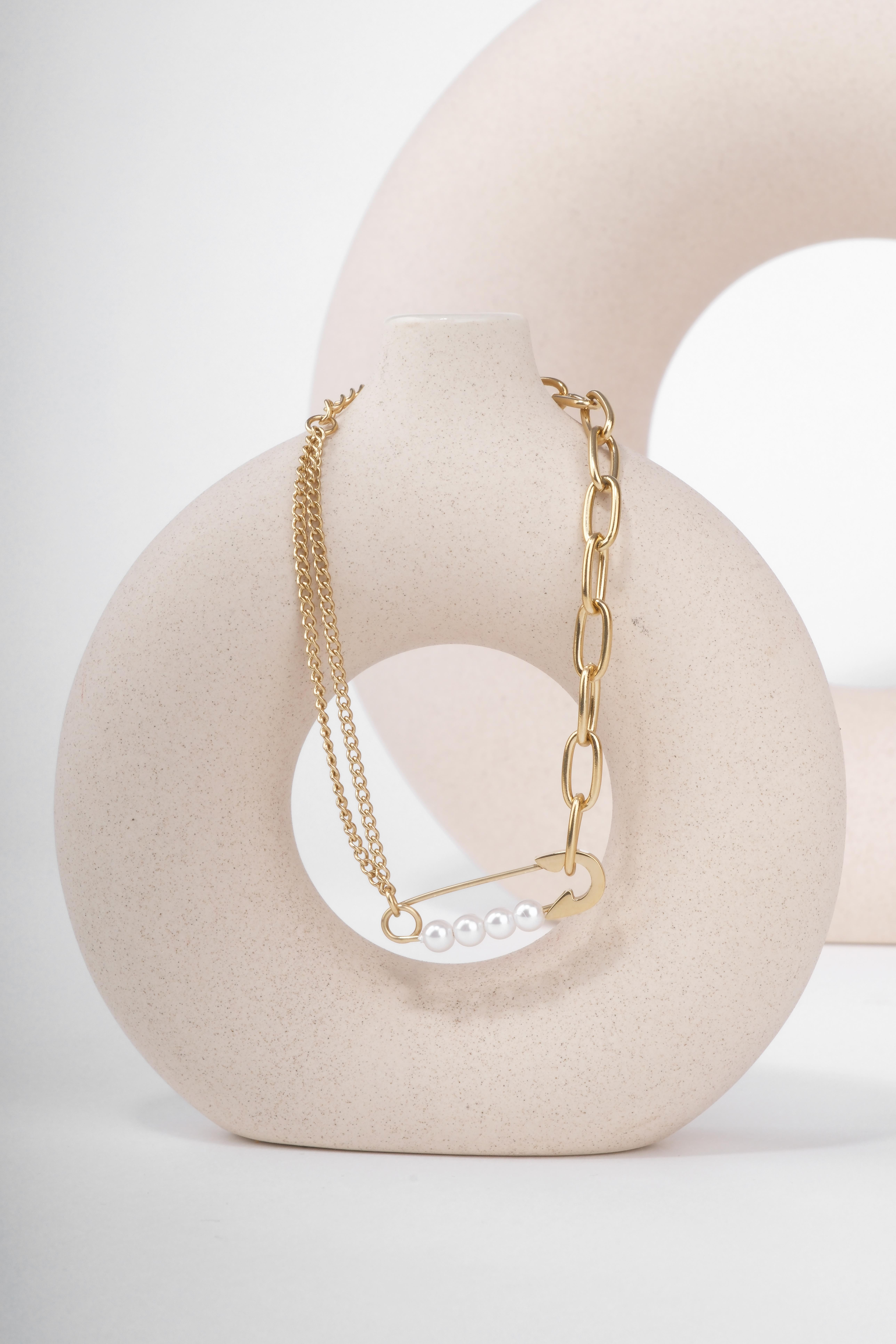 BELLEZZA GOLD ÇELİK BİLEKLİKBİLEKLİKWATCHOFROYALBELLEZZABELLEZZA GOLD ÇELİK BİLEKLİK