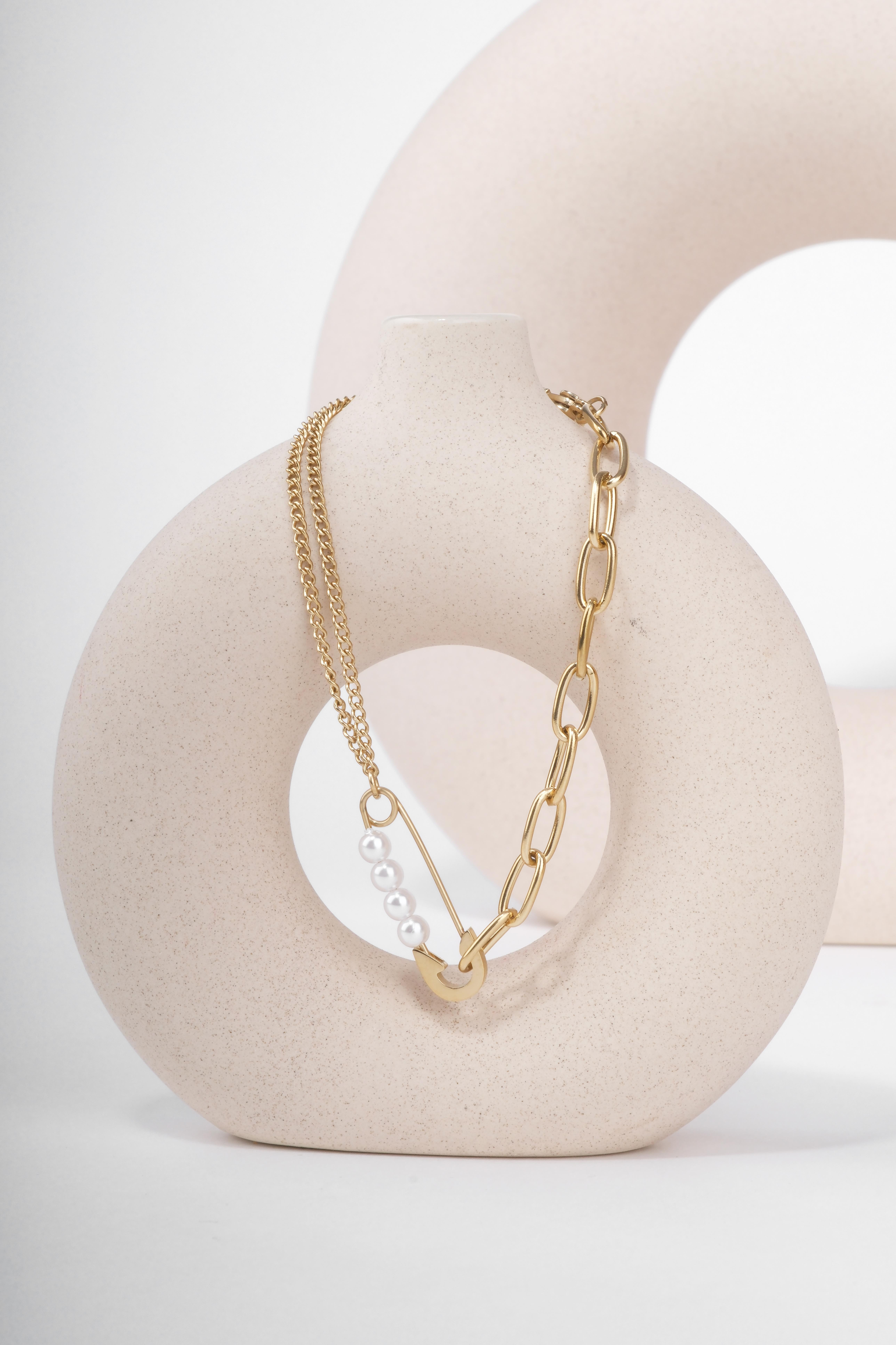 BELLEZZA GOLD ÇELİK BİLEKLİKBİLEKLİKWATCHOFROYALBELLEZZABELLEZZA GOLD ÇELİK BİLEKLİK