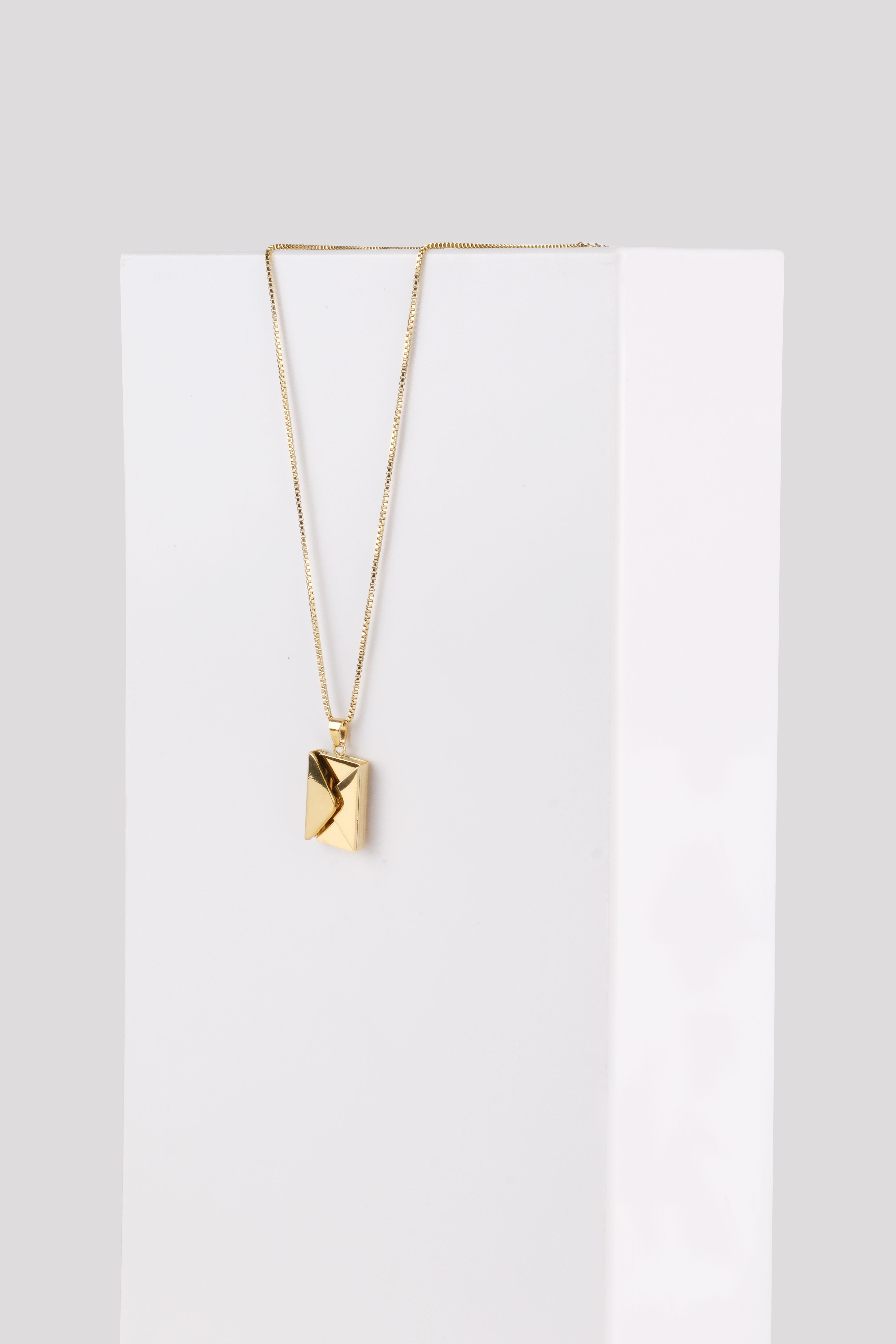 HARMONY GOLD ÇELİK ZİNCİR KOLYEBileklikWATCHOFROYALHARMONYHARMONY GOLD ÇELİK ZİNCİR KOLYE