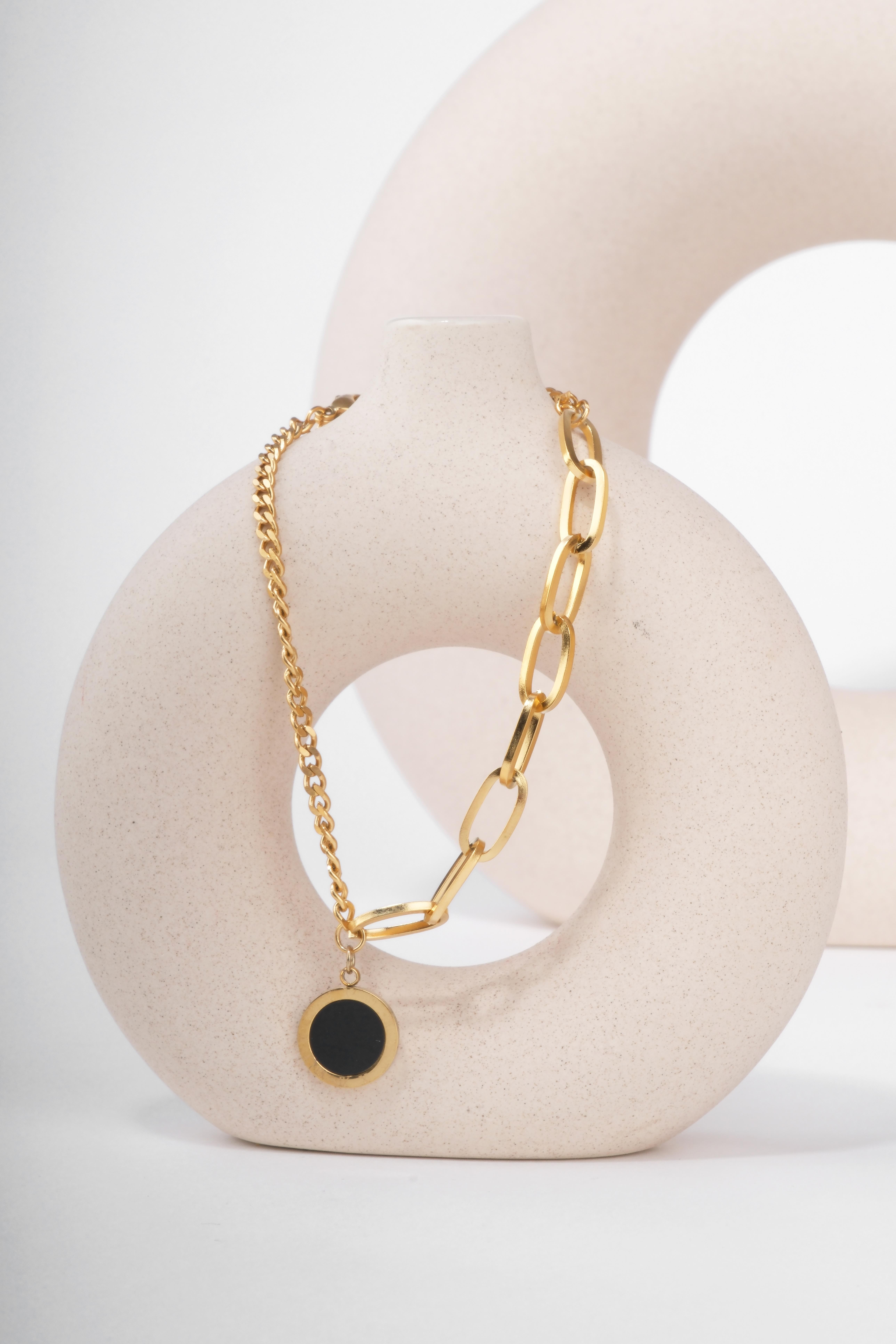 MALAVITA GOLD ÇELİK BİLEKLİKBİLEKLİKWATCHOFROYALMALAVITAMALAVITA GOLD ÇELİK BİLEKLİK