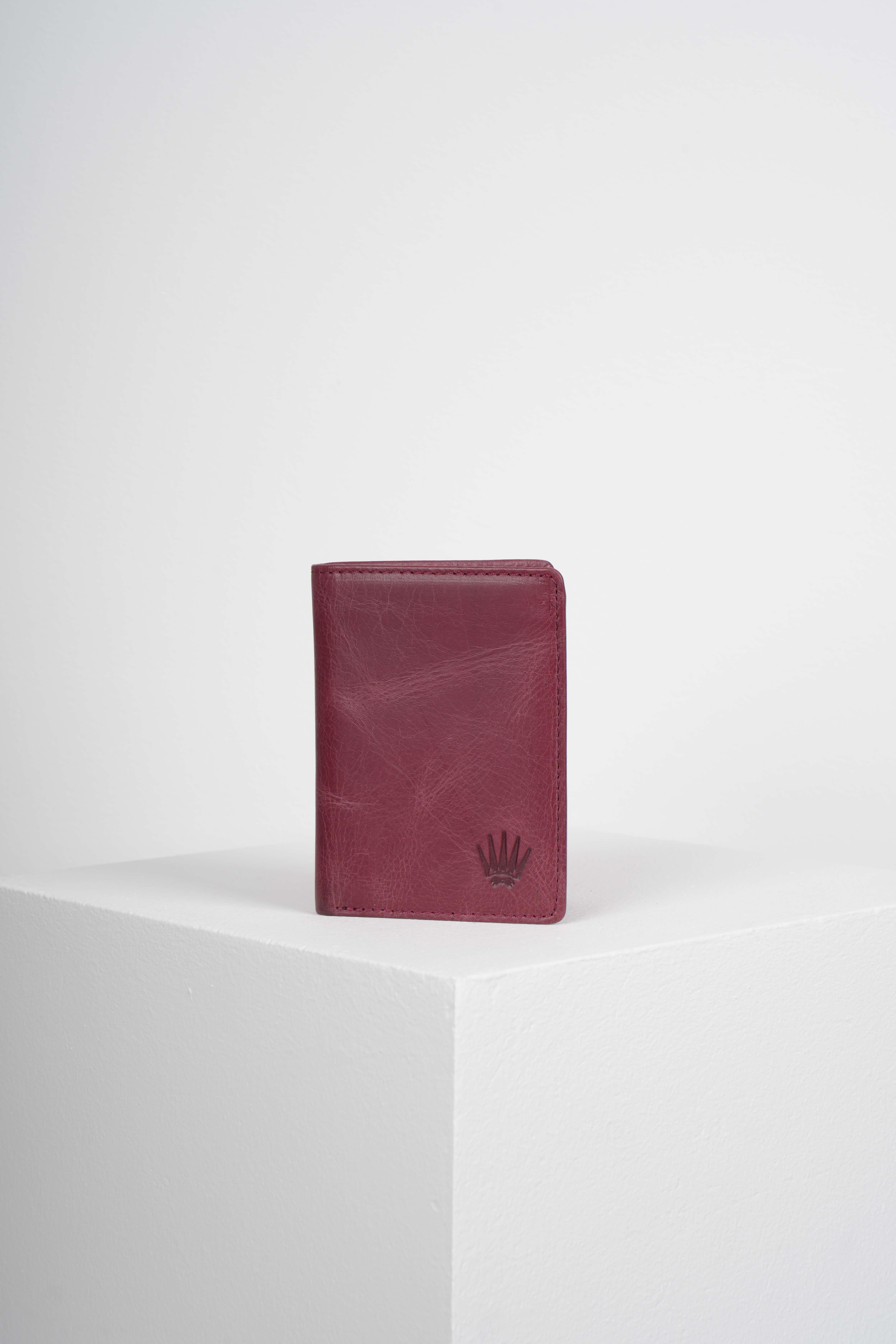 CHESTER BURGUNDY GENUINE LEATHER WALLETWalletWATCHOFROYALCHSTRBRDCHESTER BURGUNDY GENUINE LEATHER WALLET