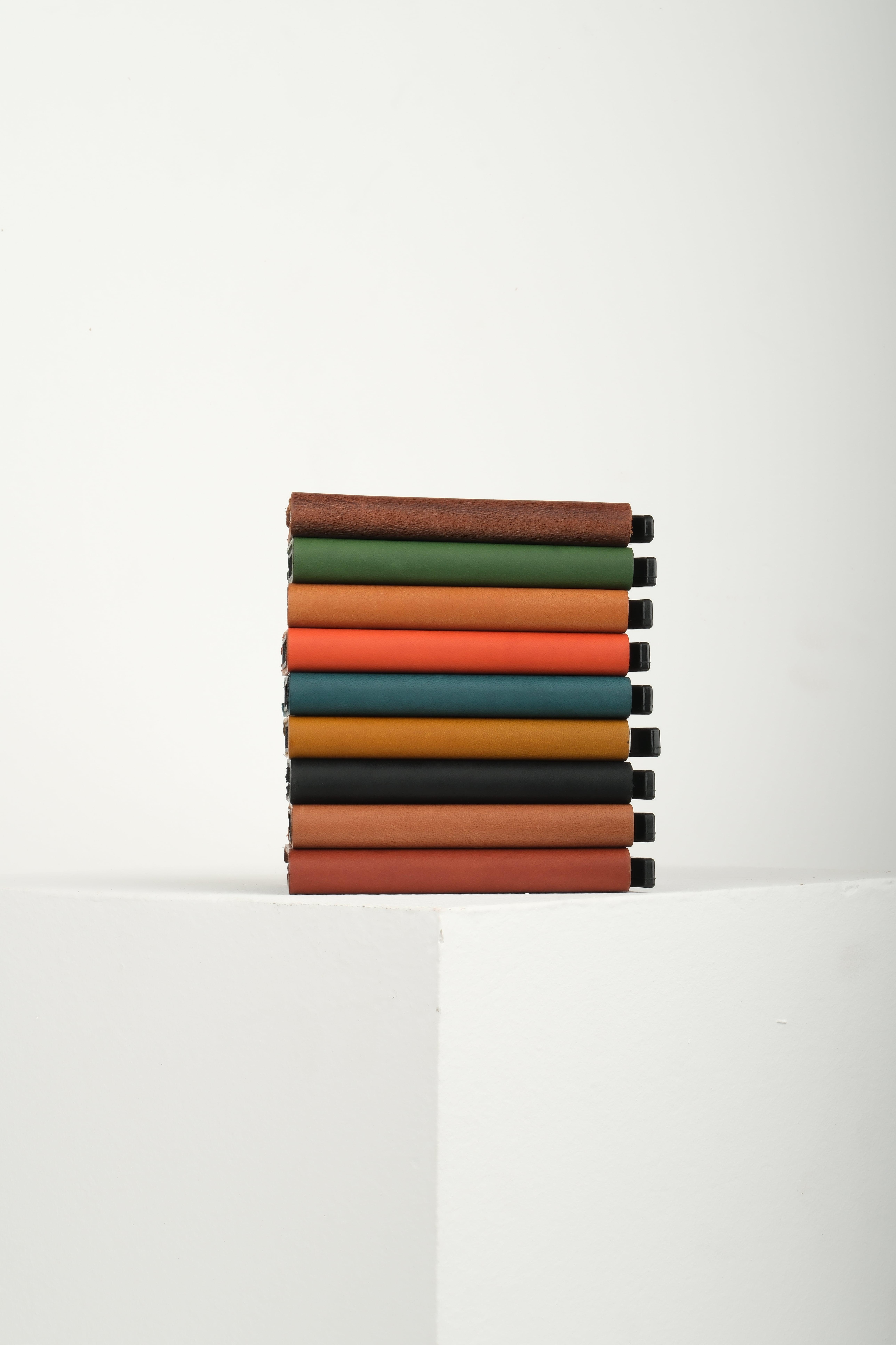 Cortex Slim Turuncu Hakiki Deri Bölmeli Kızaklı Mekanizmalı KartlıkWalletWATCHOFROYALCortexCortex Slim Turuncu Hakiki Deri Bölmeli Kızaklı Mekanizmalı Kartlık