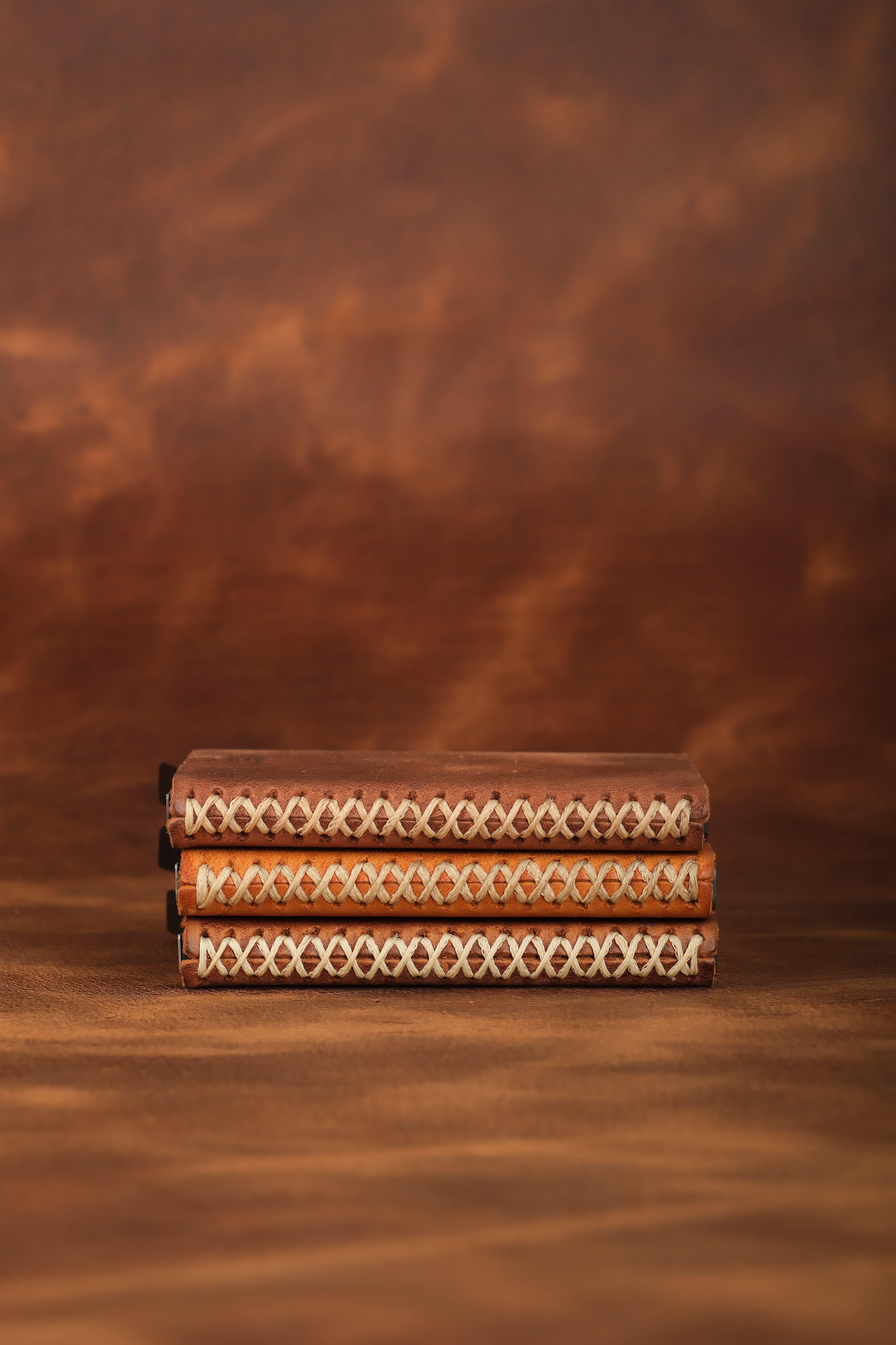 Cortex Slim Clot Sarı Hakiki Deri Bölmeli Kızaklı Mekanizmalı Kartlık Cüzdan ve KartlıkWATCHOFROYALCortexCortex Slim Clot Sarı Hakiki Deri Bölmeli Kızaklı Mekanizmalı Kartlık 