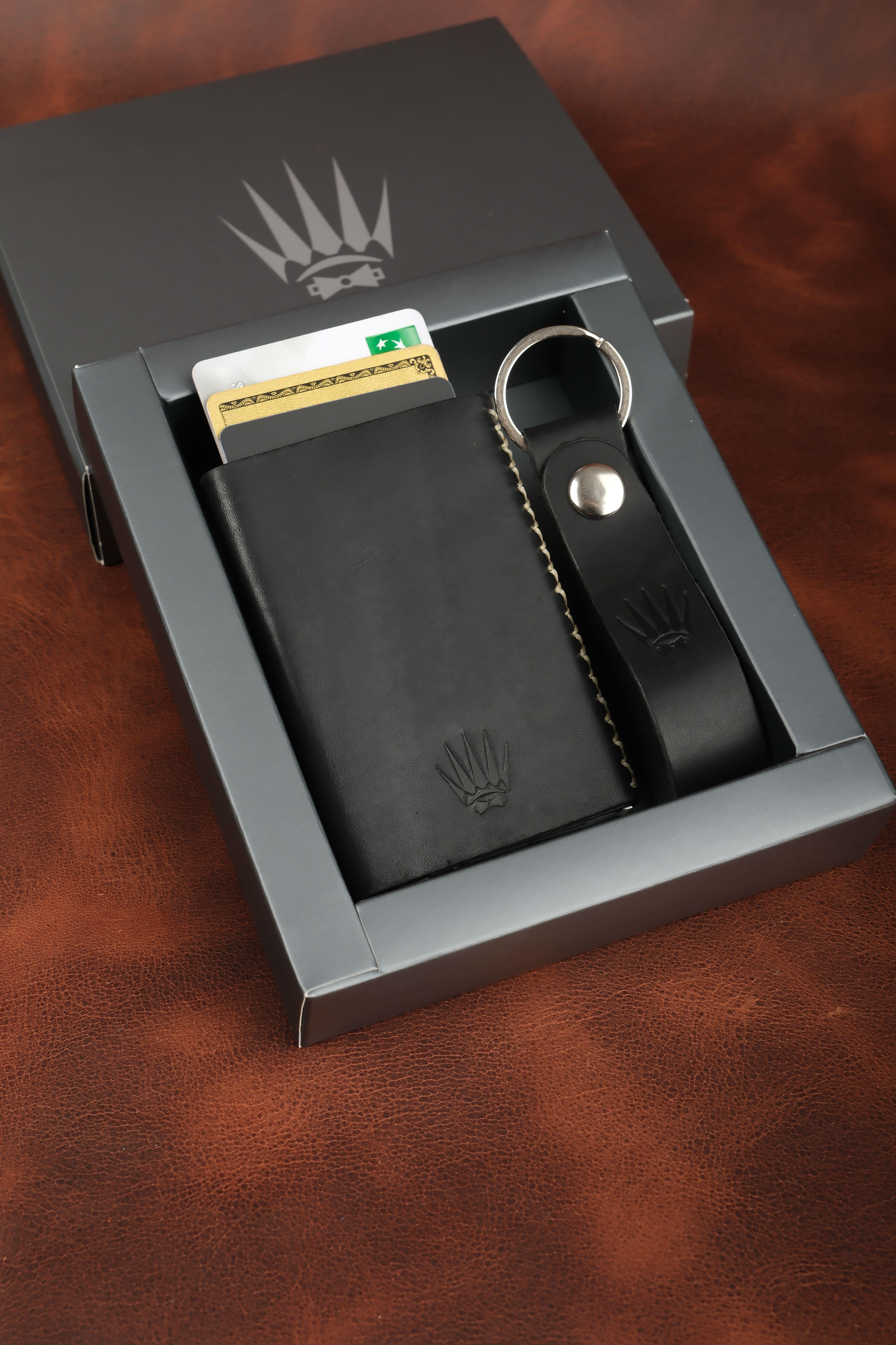 Hediye Seti Hakiki Deri Siyah Mekanizmalı Kartlık&AnahtarlıkCüzdan ve KartlıkWATCHOFROYALCortexHediye Seti Hakiki Deri Siyah Mekanizmalı Kartlık&Anahtarlık