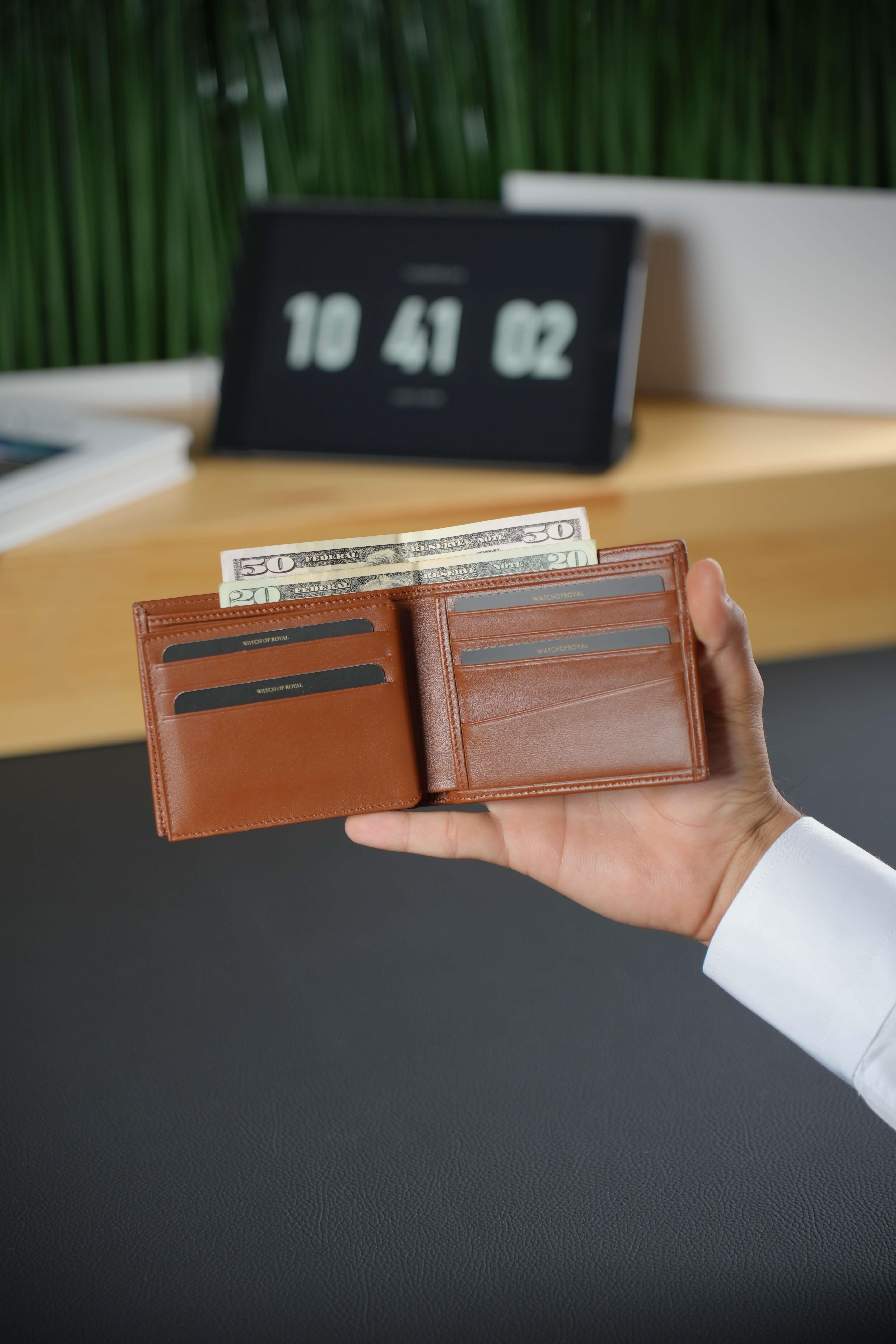 Hakiki Deri Cüzdan Taba 13 Kart Bölmeli Şeffaf Kimlik ve Ehliyet Alanı, Çift Para Bölmeli,Dikiş Detaylı Yumuşak Deri KevınCüzdan ve KartlıkWATCHOFROYALKEVINHakiki Deri Cüzdan Taba 13 Kart Bölmeli Şeffaf Kimlik ve Ehliyet Alanı, Çift Para Bölmeli,Dikiş Detaylı Yumuşak Deri Kevın