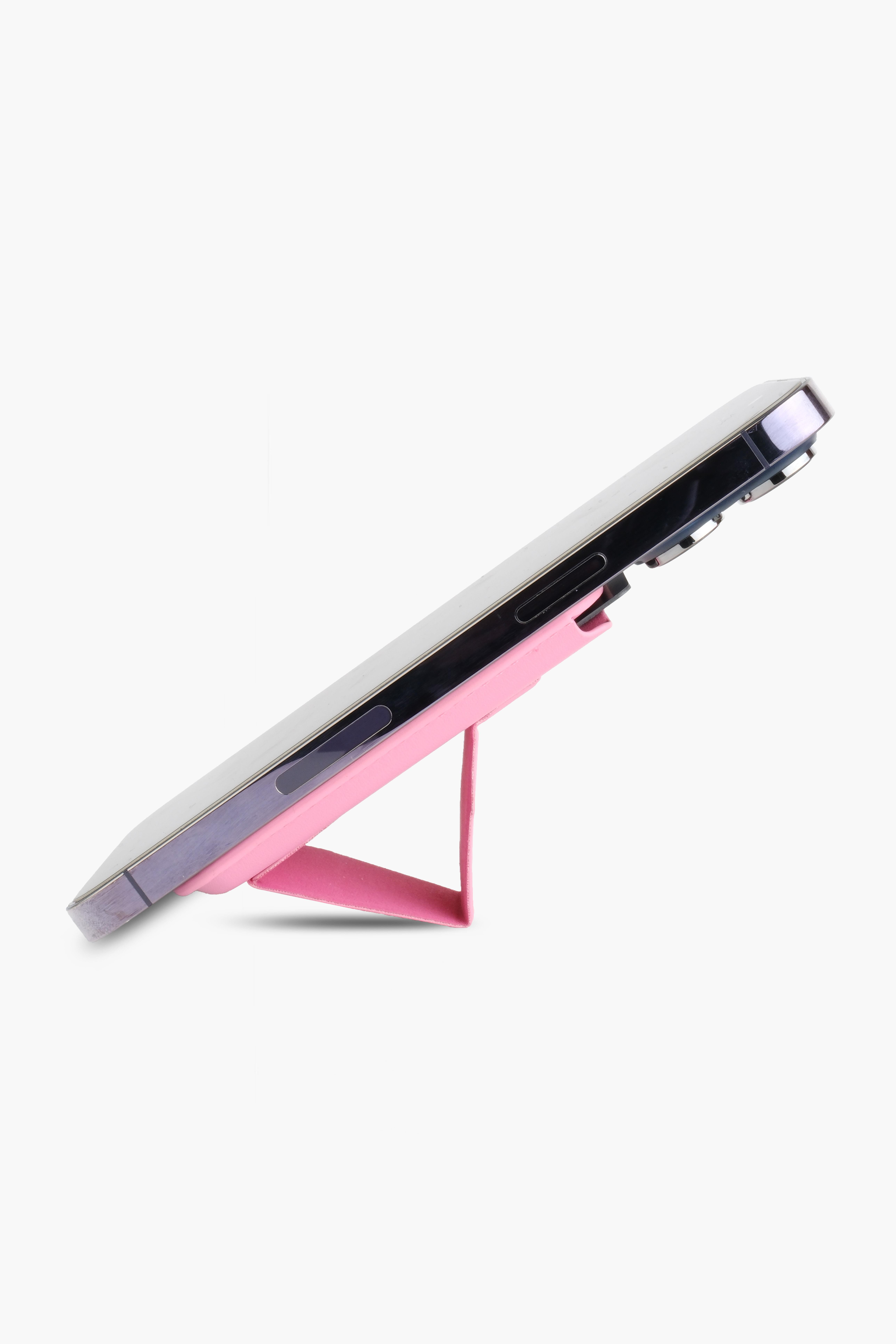 MAGSAFE KARTLIK PEMBE & STANTCüzdan ve KartlıkWATCHOFROYALMAGSAFEKARTLIKMAGSAFE KARTLIK PEMBE & STANT