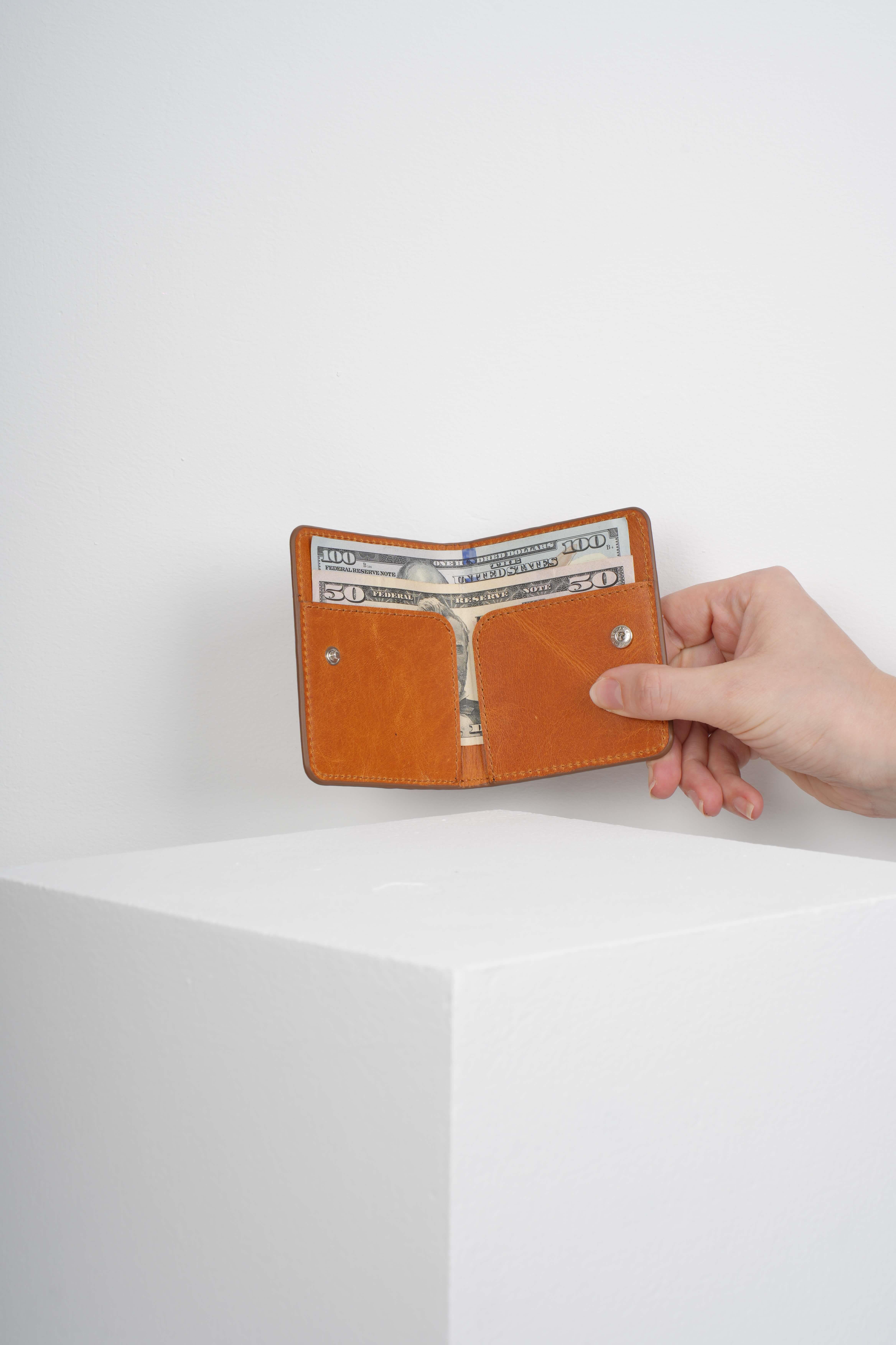 PAIR TIGUAN TAN SLIM GENUINE LEATHER WALLETWalletWATCHOFROYALPAIRPAIR TIGUAN TAN SLIM GENUINE LEATHER WALLET