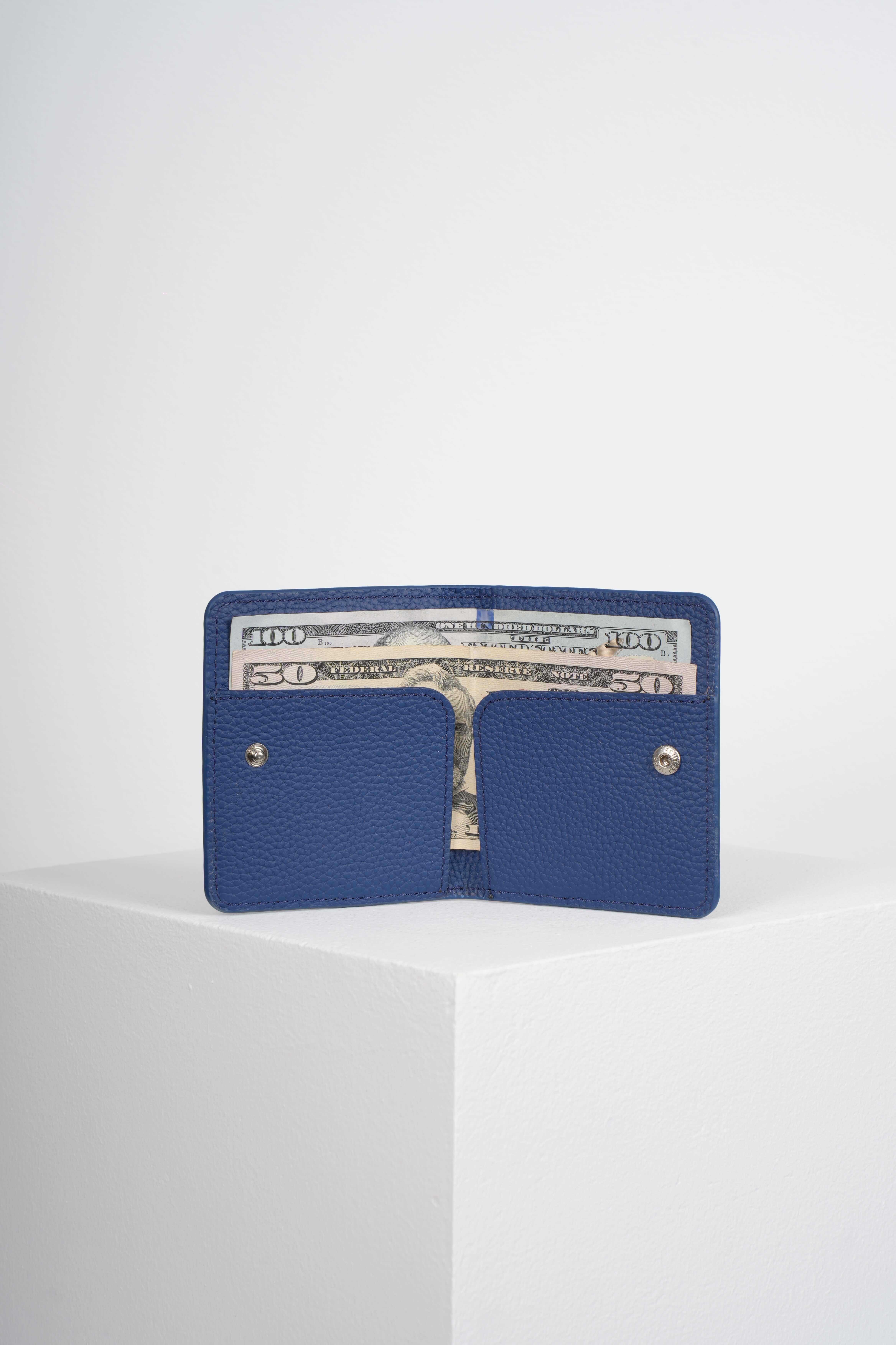 PAIR FLOTTER NAVYBLUE SLIM GENUINE LEATHER WALLETWalletWATCHOFROYALPAIRPAIR FLOTTER NAVYBLUE SLIM GENUINE LEATHER WALLET