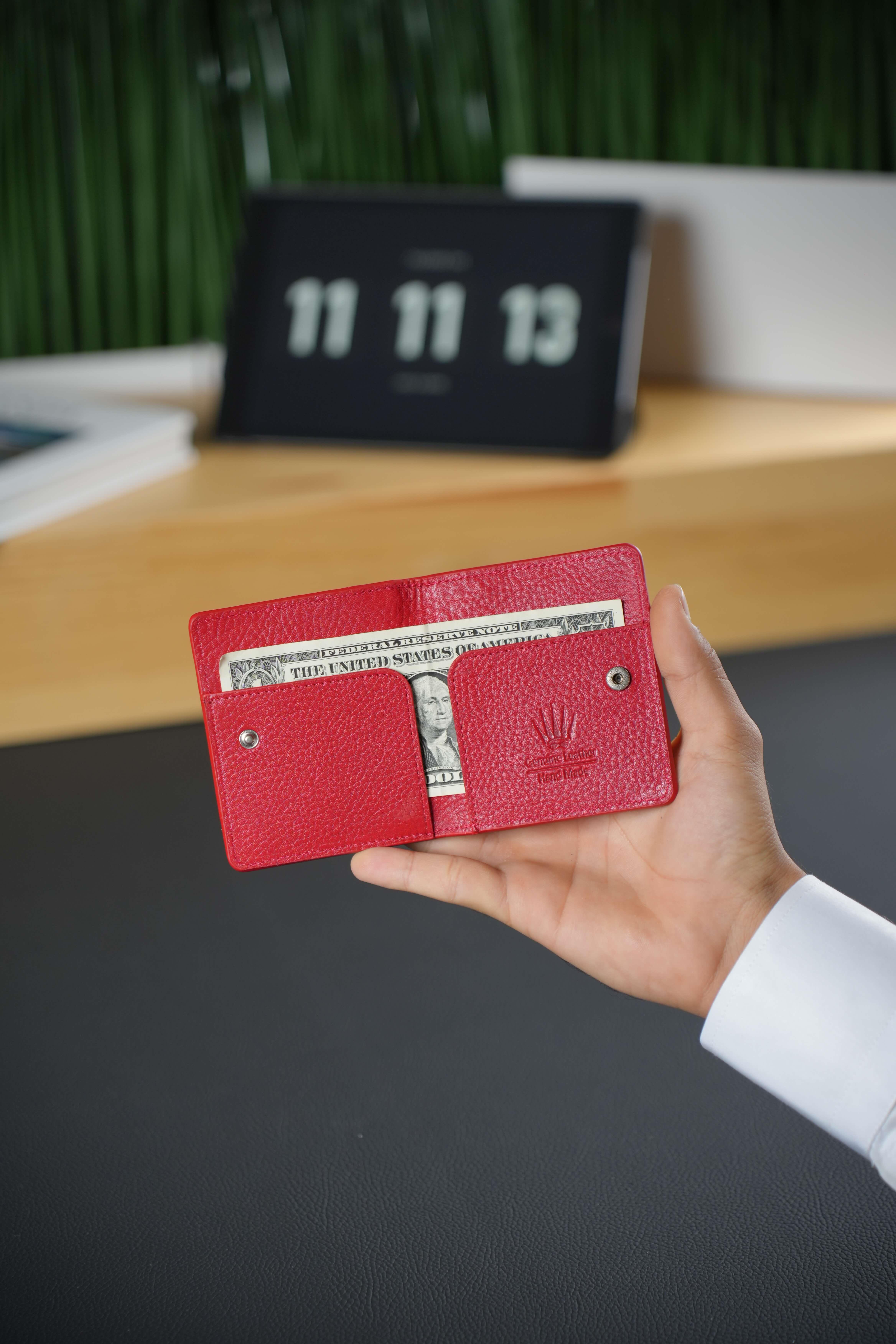 Slim Hakiki Deri Red Kartlık & Cüzdan - 8 Kart Bölmeli, Çelik Çıtçıt Kilit Sistemi, Para Bölmeli Dikiş Detaylı PairCüzdan ve KartlıkWATCHOFROYALPAIRWWSlim Hakiki Deri Red Kartlık & Cüzdan - 8 Kart Bölmeli, Çelik Çıtçıt Kilit Sistemi, Para Bölmeli Dikiş Detaylı Pair