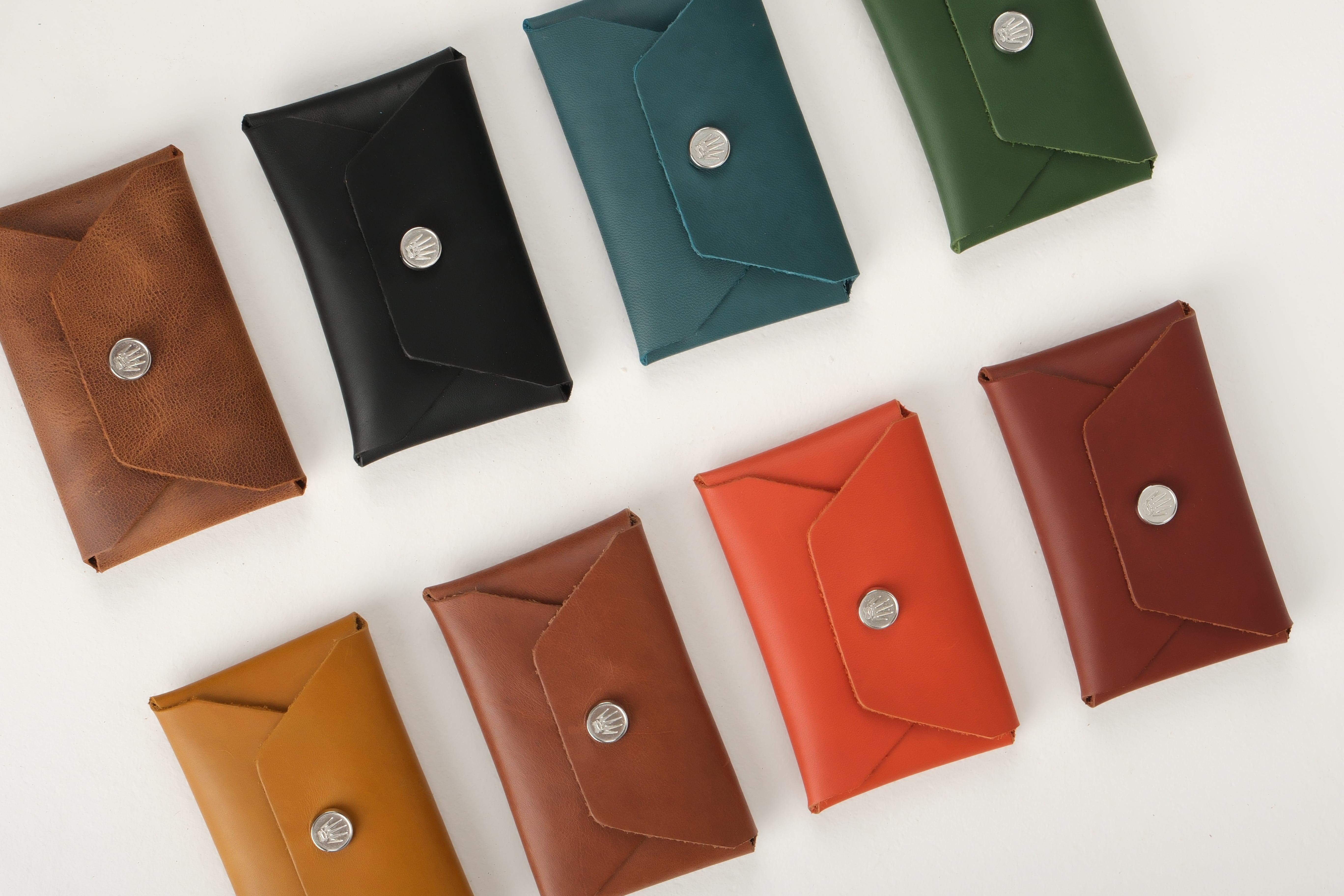 Hediye Seti Hakiki Deri Buttero Taba Cüzdan&Anahtarlık Cüzdan ve KartlıkWATCHOFROYALSecureVaultHediye Seti Hakiki Deri Buttero Taba Cüzdan&Anahtarlık 