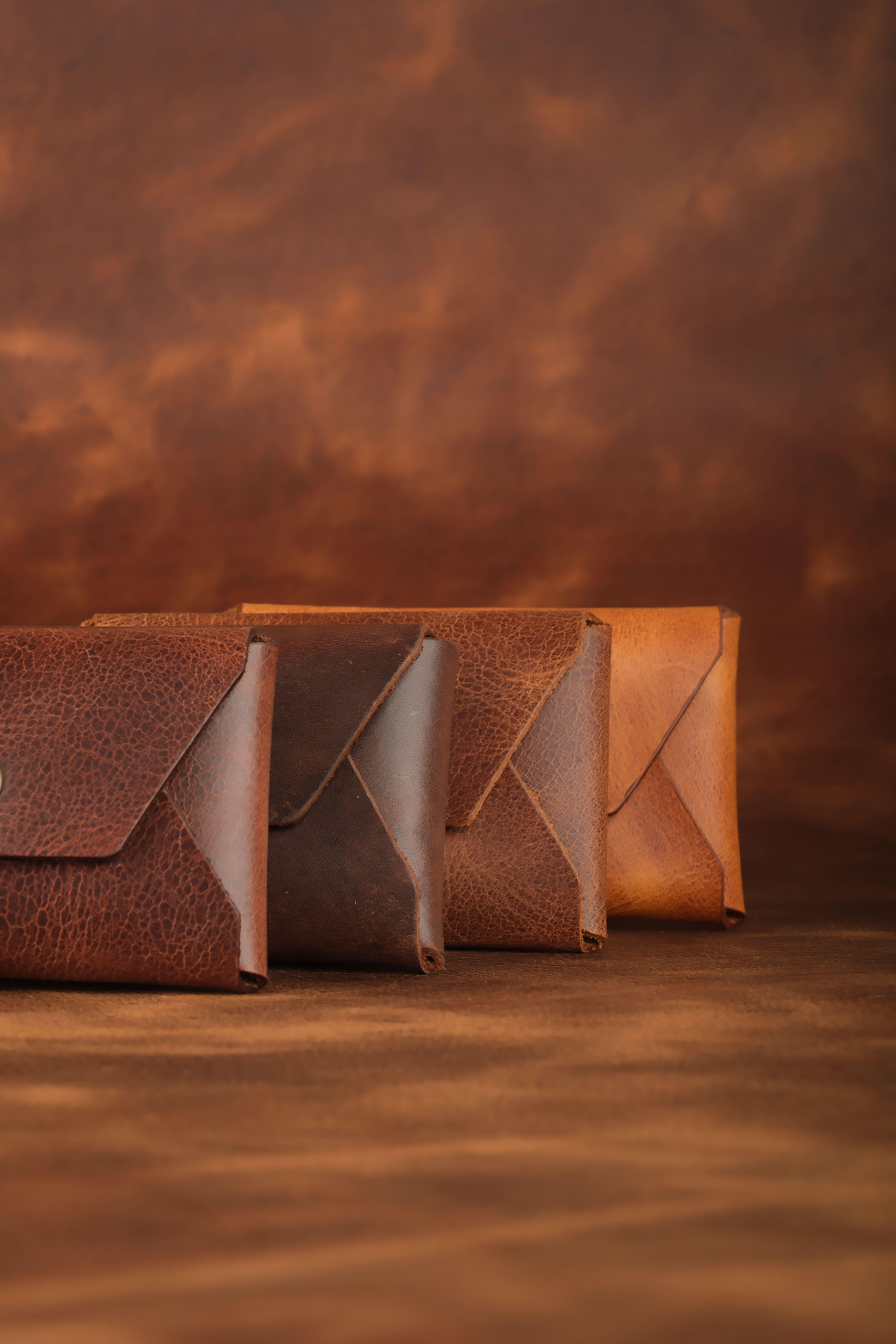 VERMONT BROWN GENUINE LEATHER WALLETWalletWATCHOFROYALVERMNTBRWNVERMONT BROWN GENUINE LEATHER WALLET