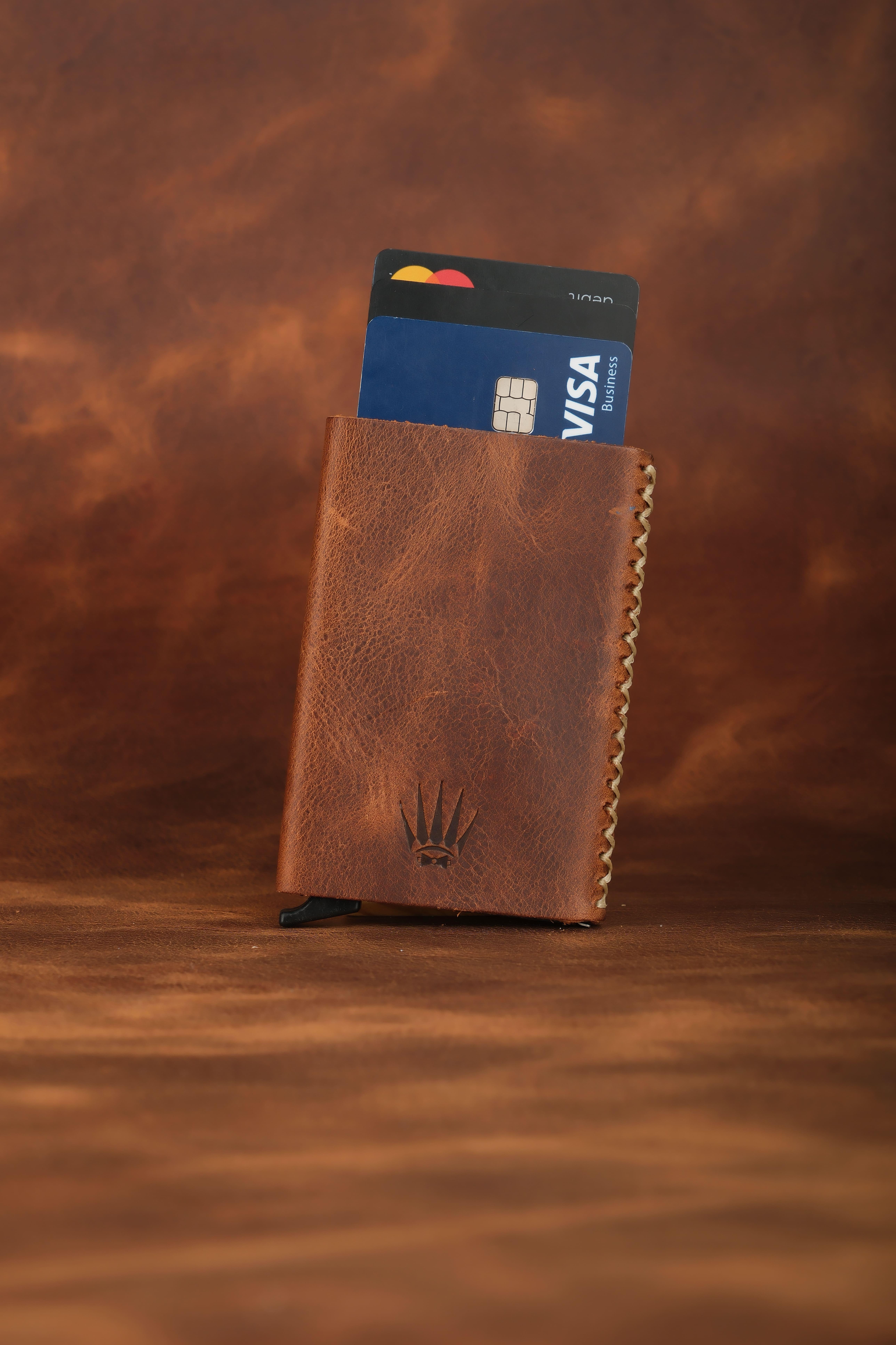 Hakiki Deri Kahverengi Cüzdan 9 Kart Bölmeli & Kartlık, %100 Hakiki Deri Mekanizmalı ve RFID Korumalı LexıCüzdan&Kartlık KonseptWATCHOFROYALLEXIHakiki Deri Kahverengi Cüzdan 9 Kart Bölmeli & Kartlık, %100 Hakiki Deri Mekanizmalı ve RFID Korumalı Lexı