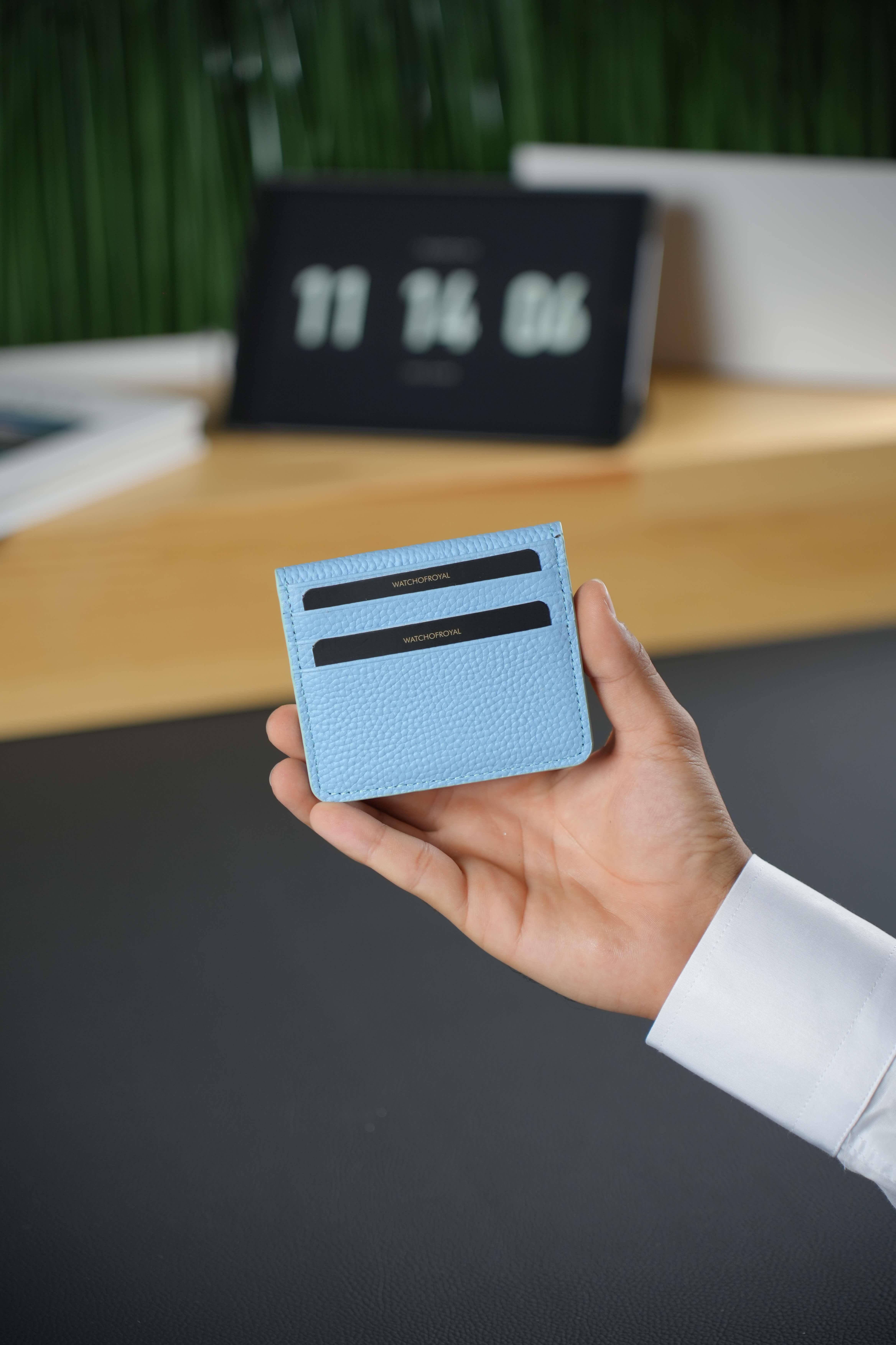 Slim Hakiki Deri Turkuaz Mavi  Kartlık & Cüzdan - 8 Kart Bölmeli, Çelik Çıtçıt Kilit Sistemi, Para Bölmeli Dikiş Detaylı PairCüzdan&Kartlık KonseptWATCHOFROYALPAIRWWSlim Hakiki Deri Turkuaz Mavi  Kartlık & Cüzdan - 8 Kart Bölmeli, Çelik Çıtçıt Kilit Sistemi, Para Bölmeli Dikiş Detaylı Pair