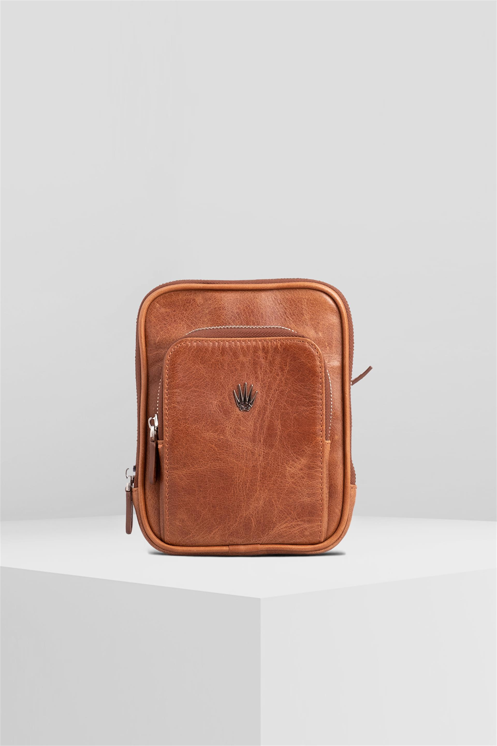 BLED TİGUAN TABA HAKİKİ DERİ EL ÇANTASIEL ÇANTASIWATCHOFROYALBLDTGNTBBLED TİGUAN TABA HAKİKİ DERİ EL ÇANTASI